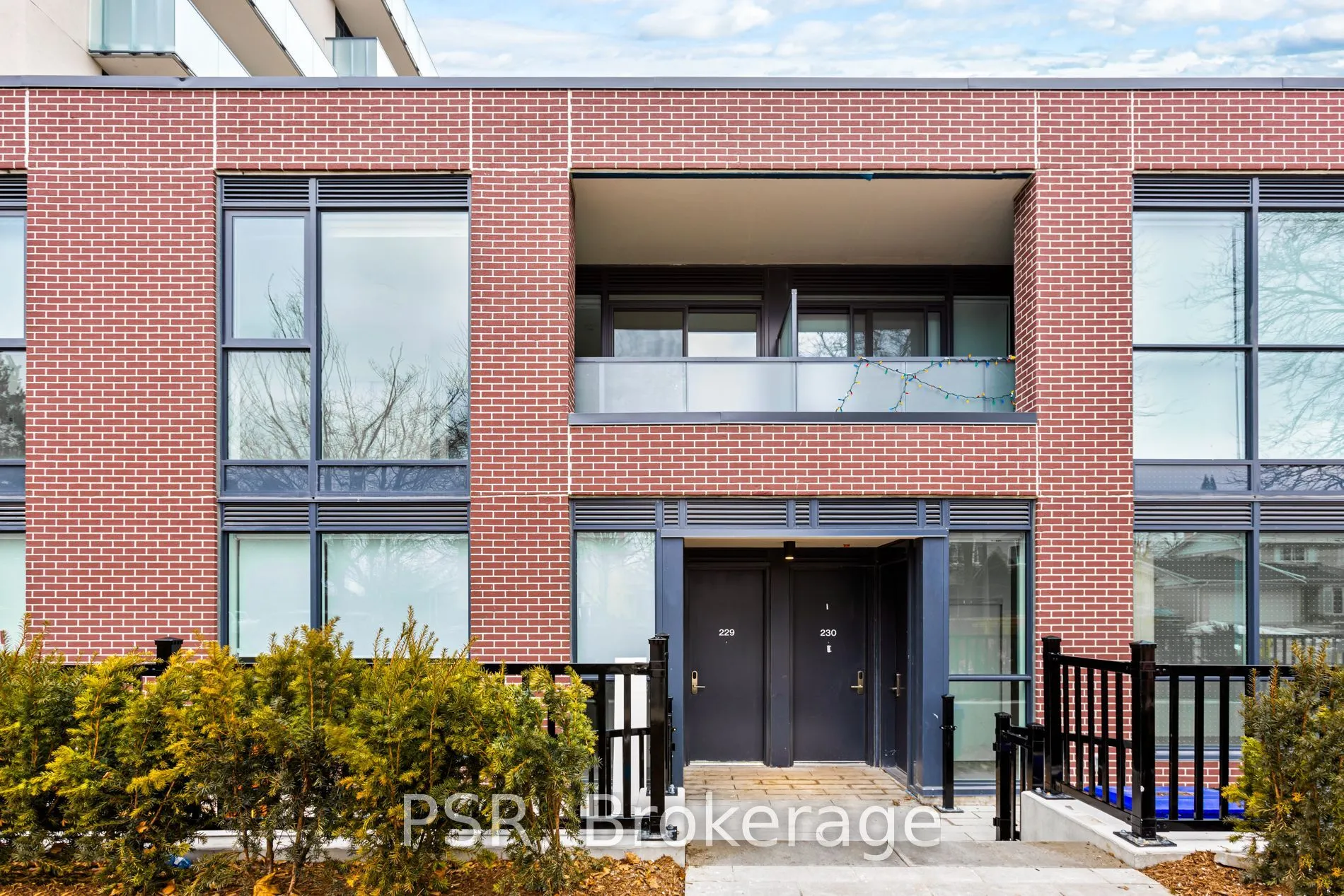 Property For Lease | W13500174