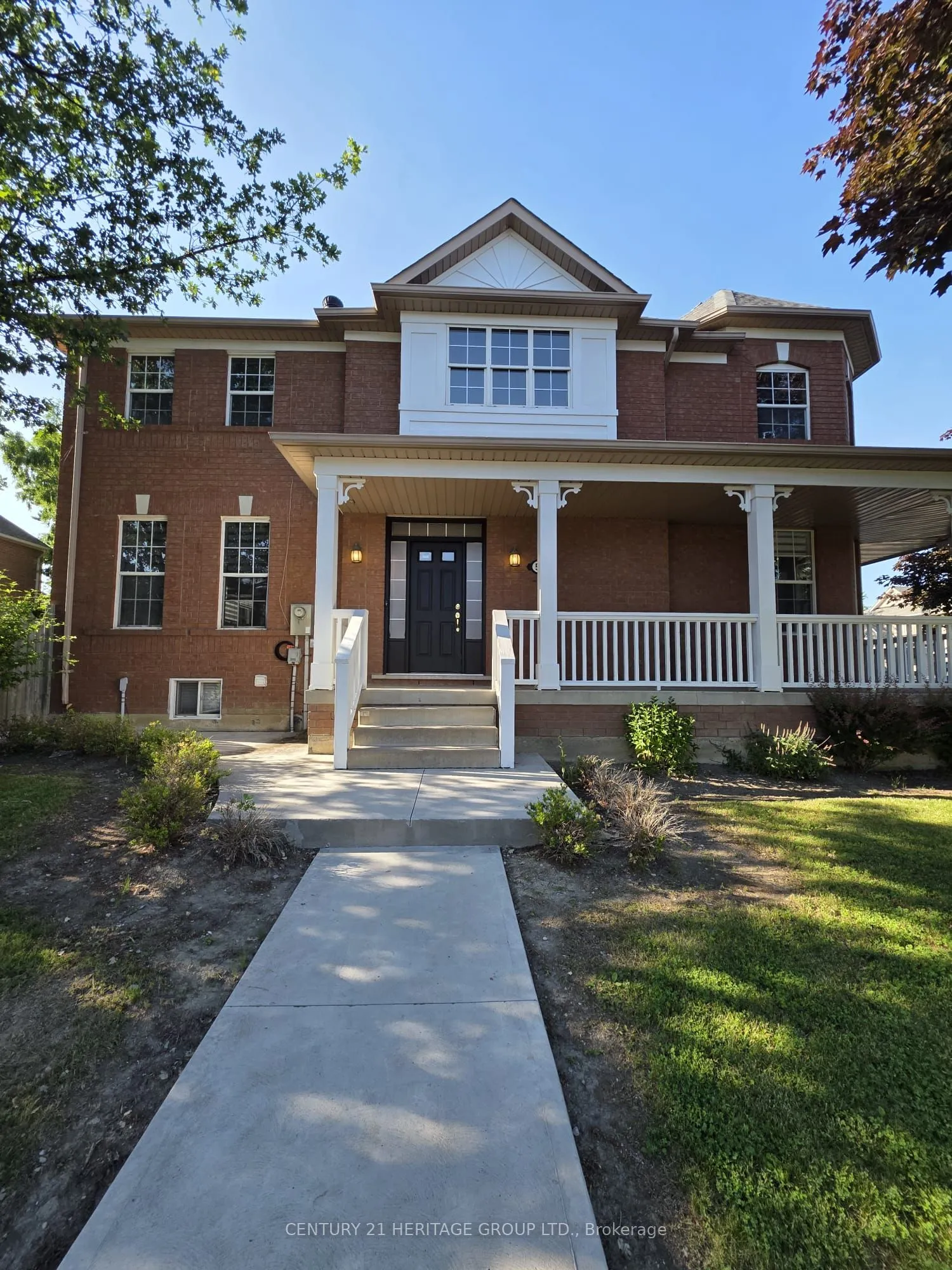 Detached Home For Sale | W13501082