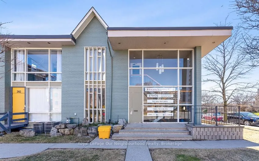 Office For Lease | W13501424