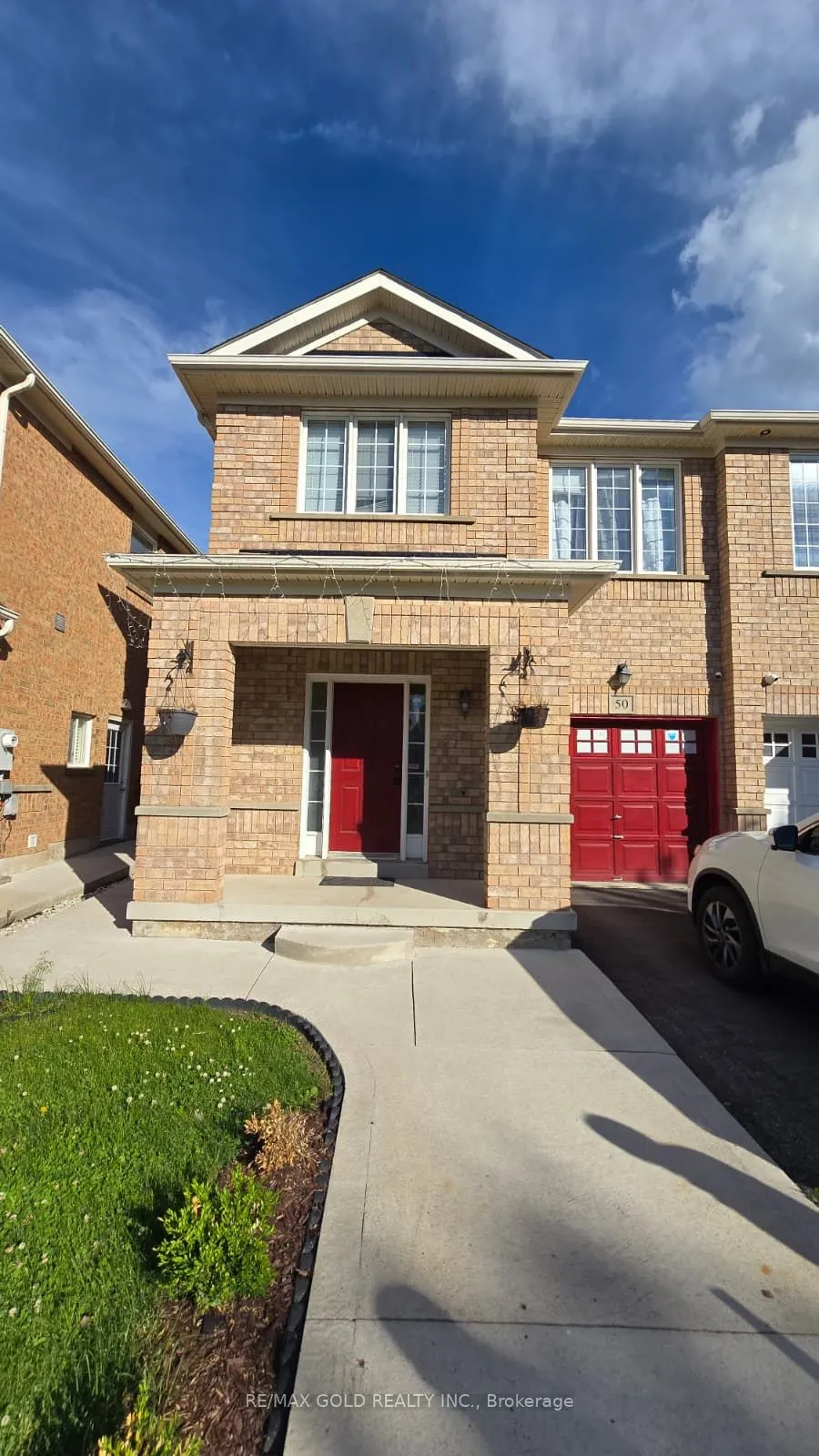 Semi-Detached Home For Lease | W13502028
