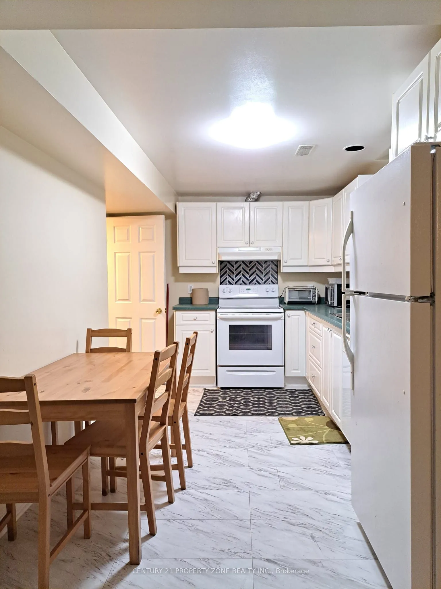 Detached Home For Lease | W13502746