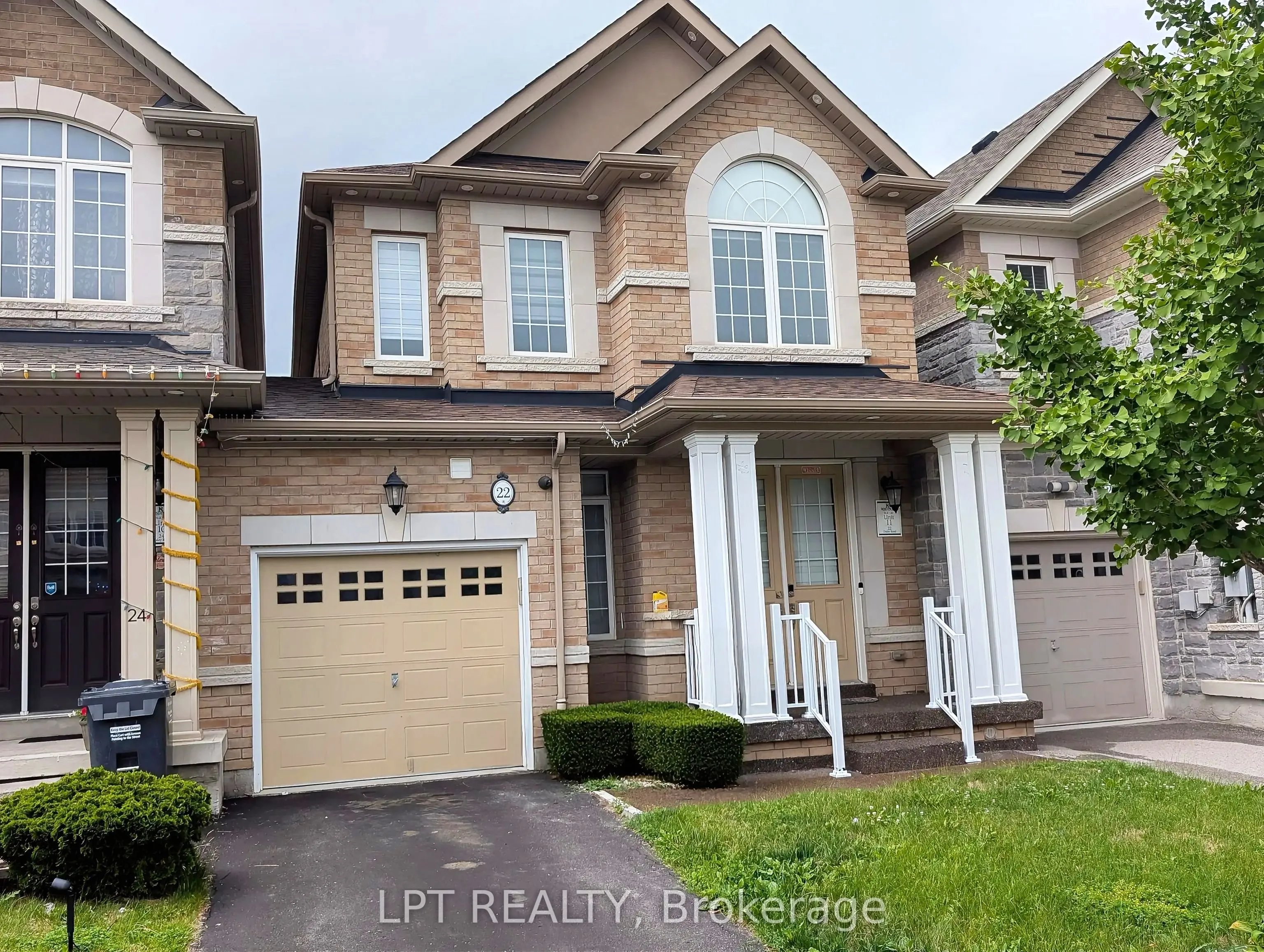 Property For Lease | W13503606