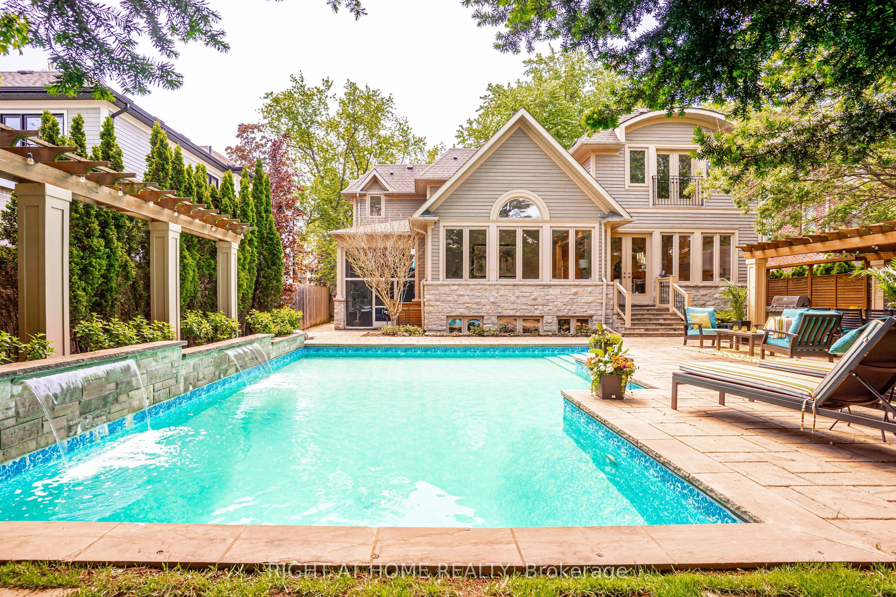Detached Home For Sale | W13505268