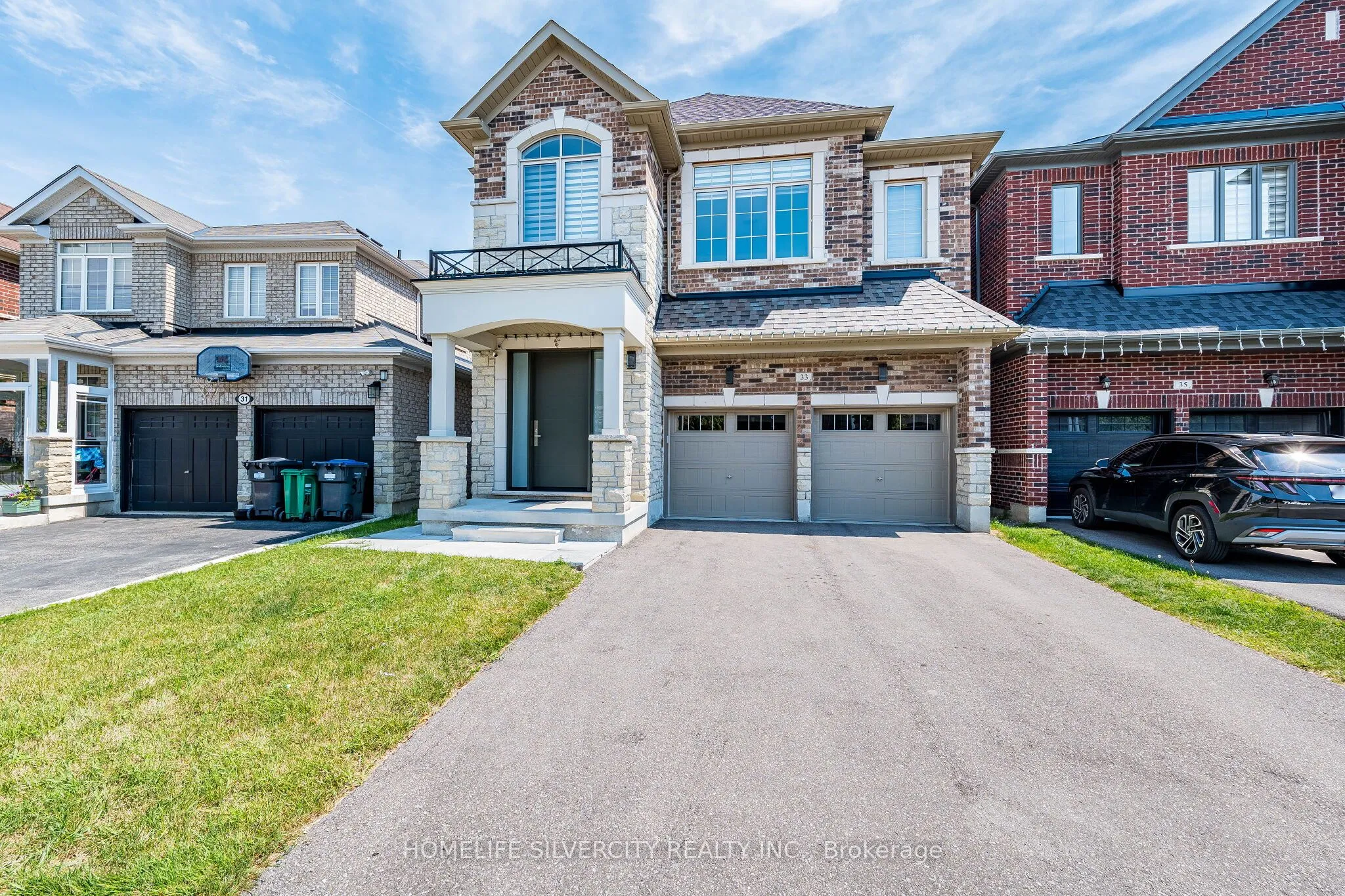Detached Home For Sale | W13505672