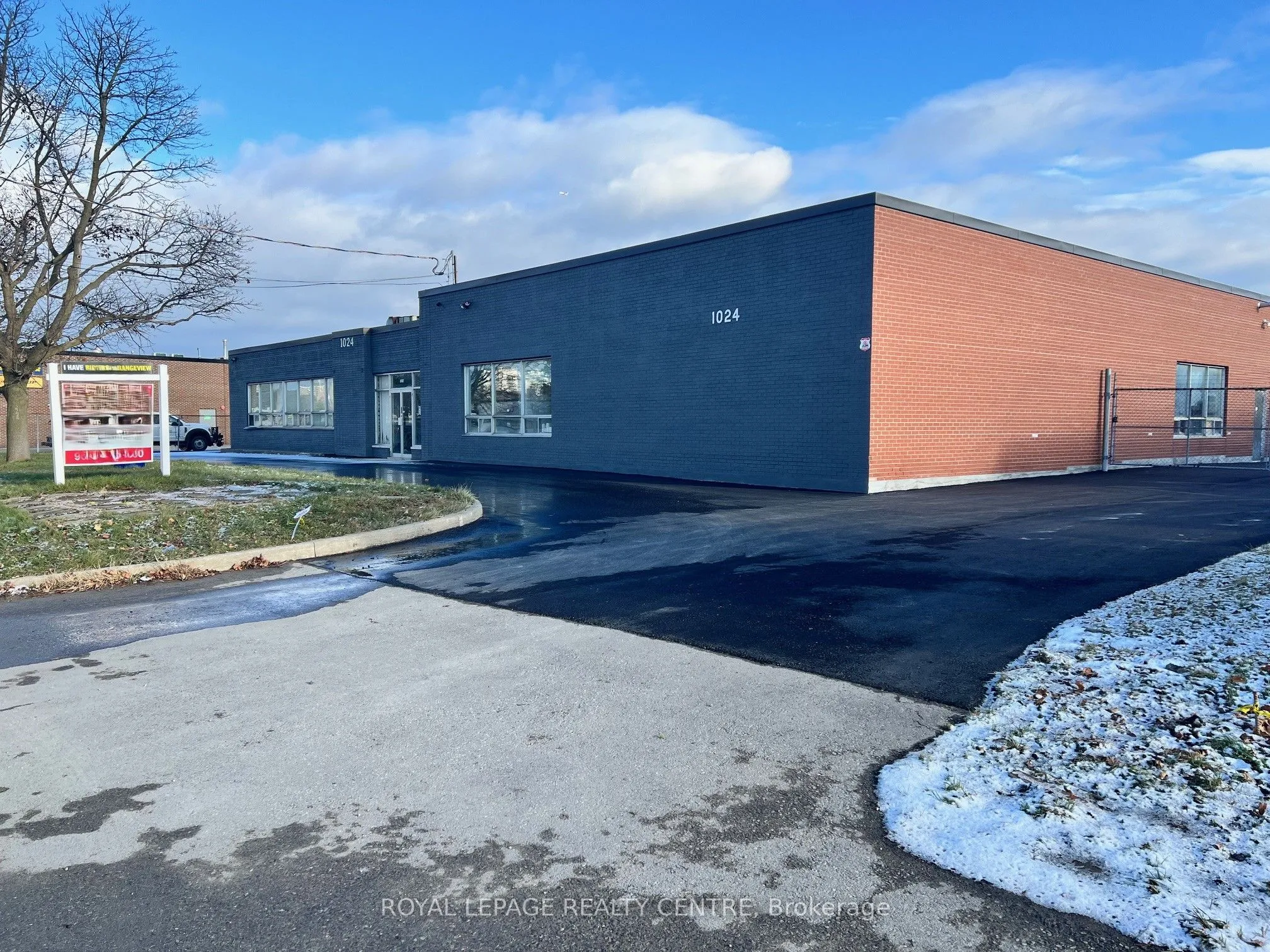 Industrial Property For Lease | W13506164