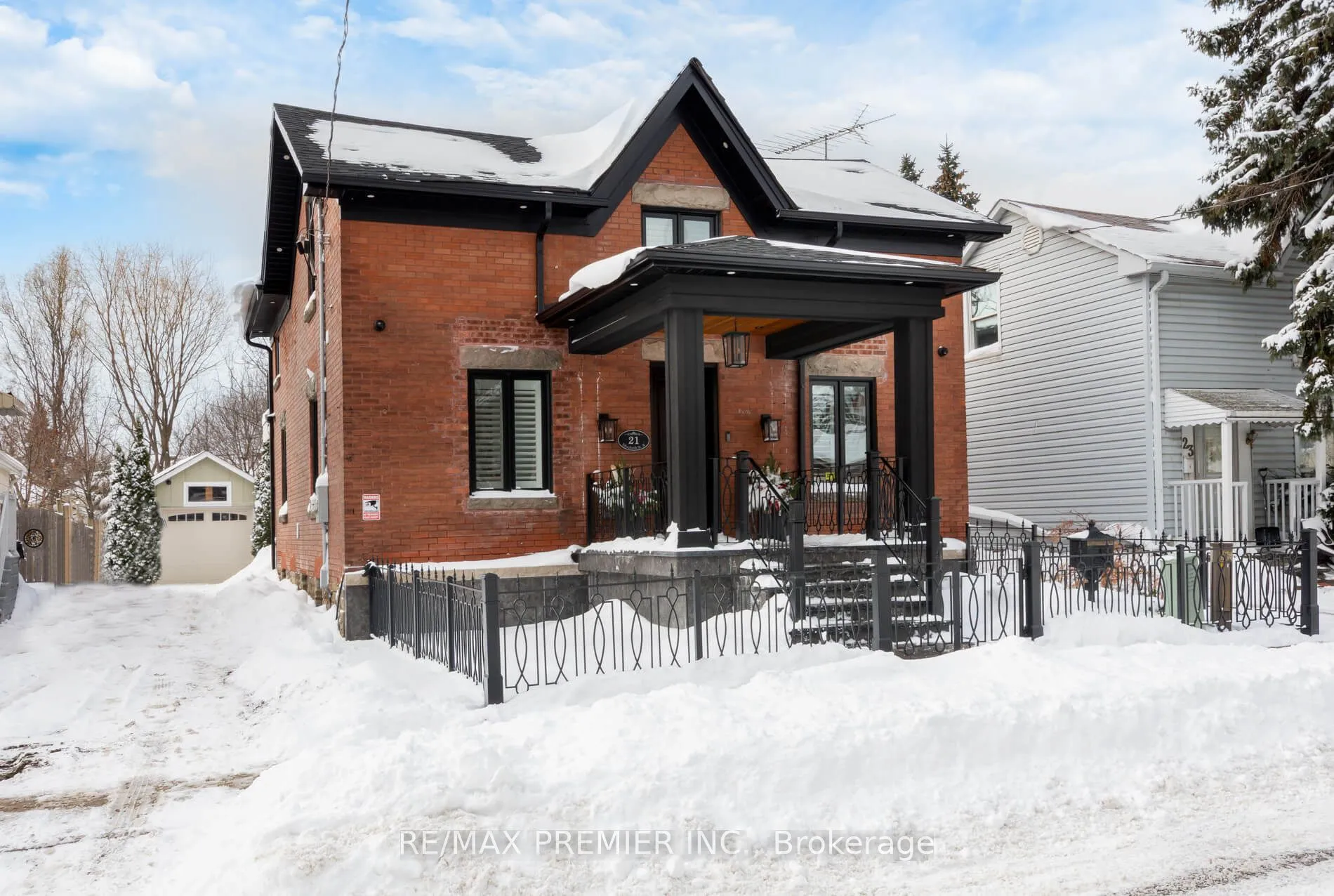 Detached Home For Lease | W13507616