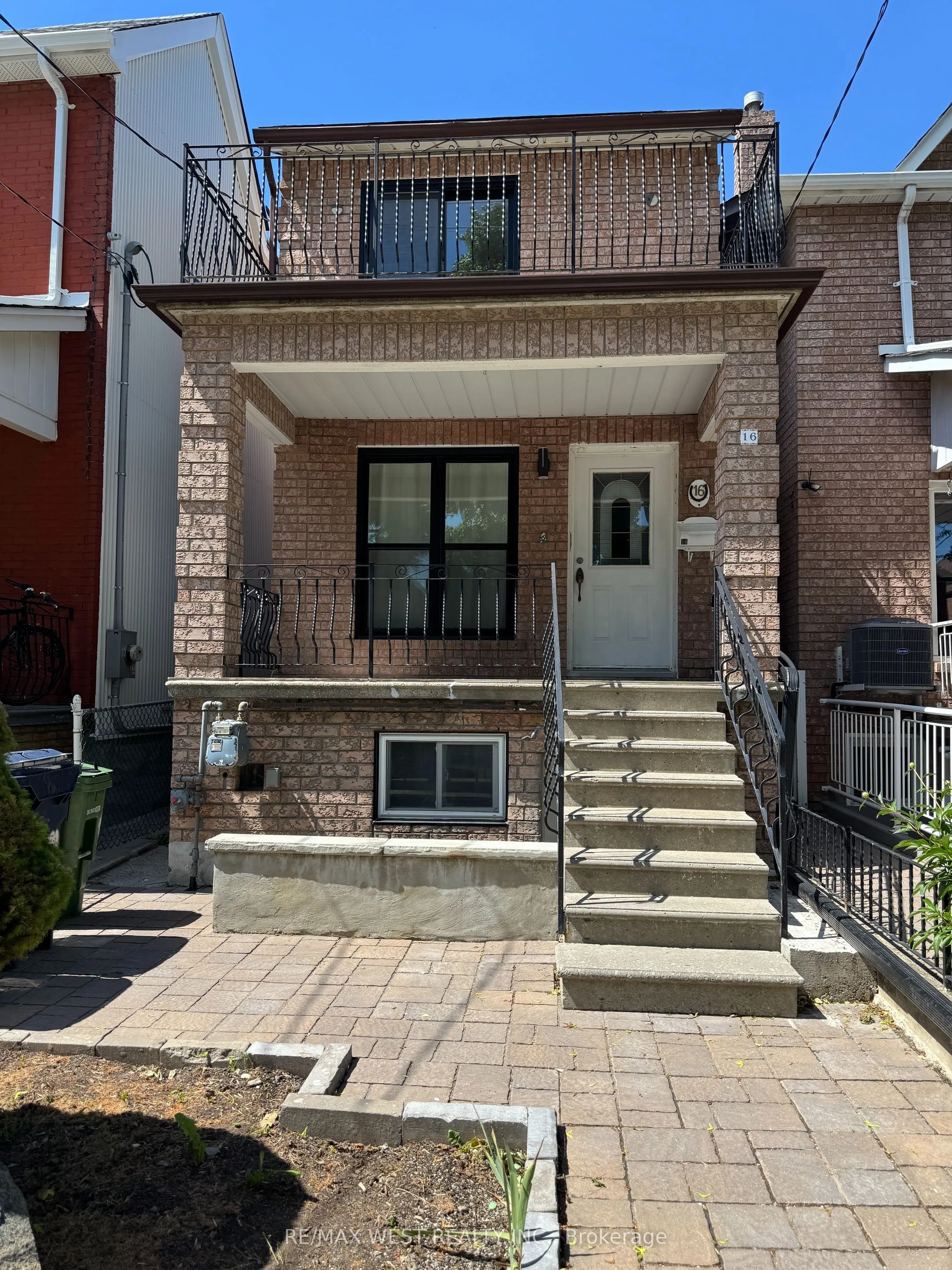 Detached Home For Sale | W13507878