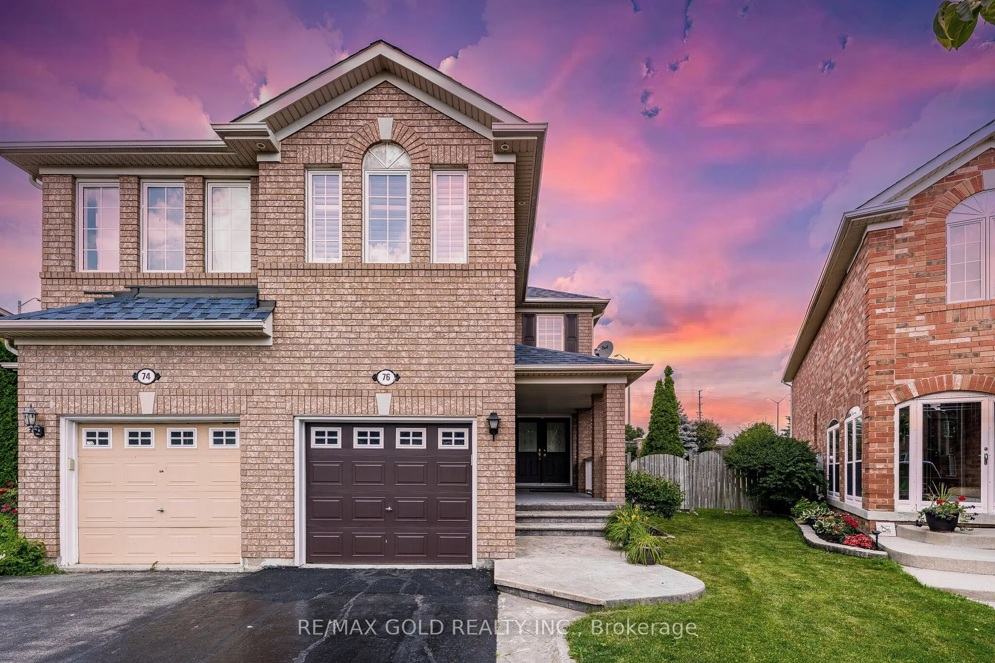 Semi-Detached Home For Sale | W13508444