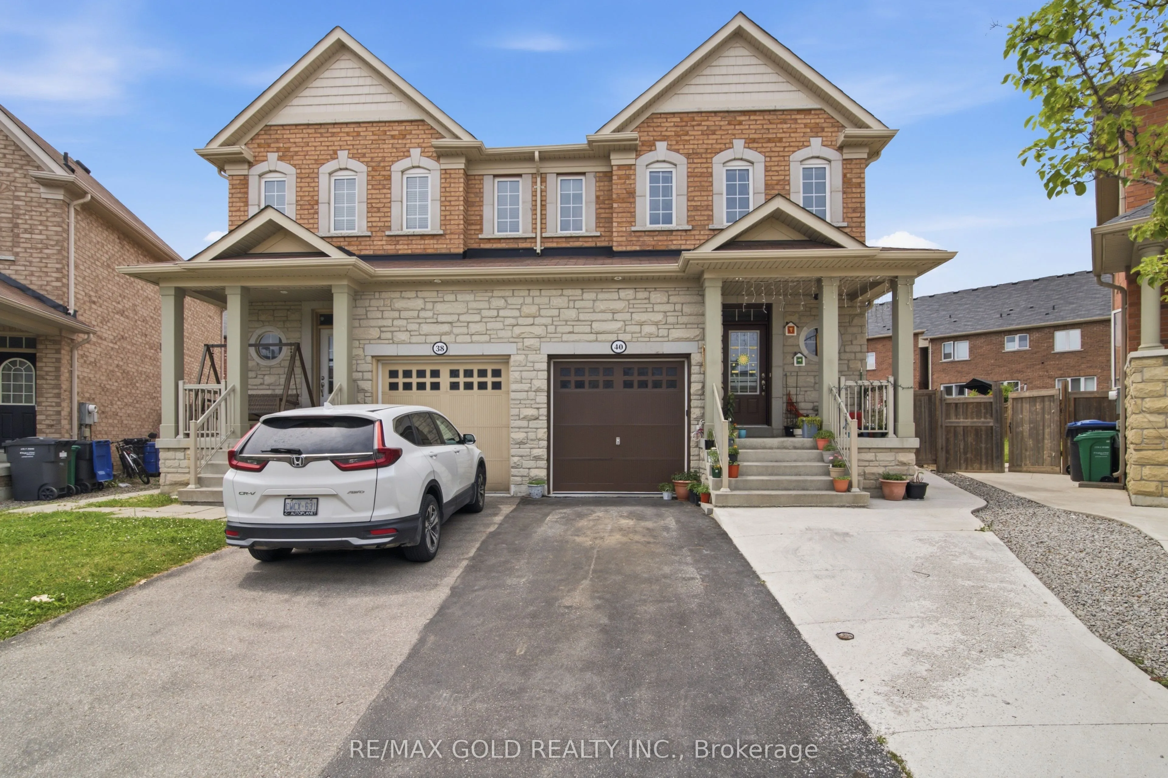 Semi-Detached Home For Sale | W13508888