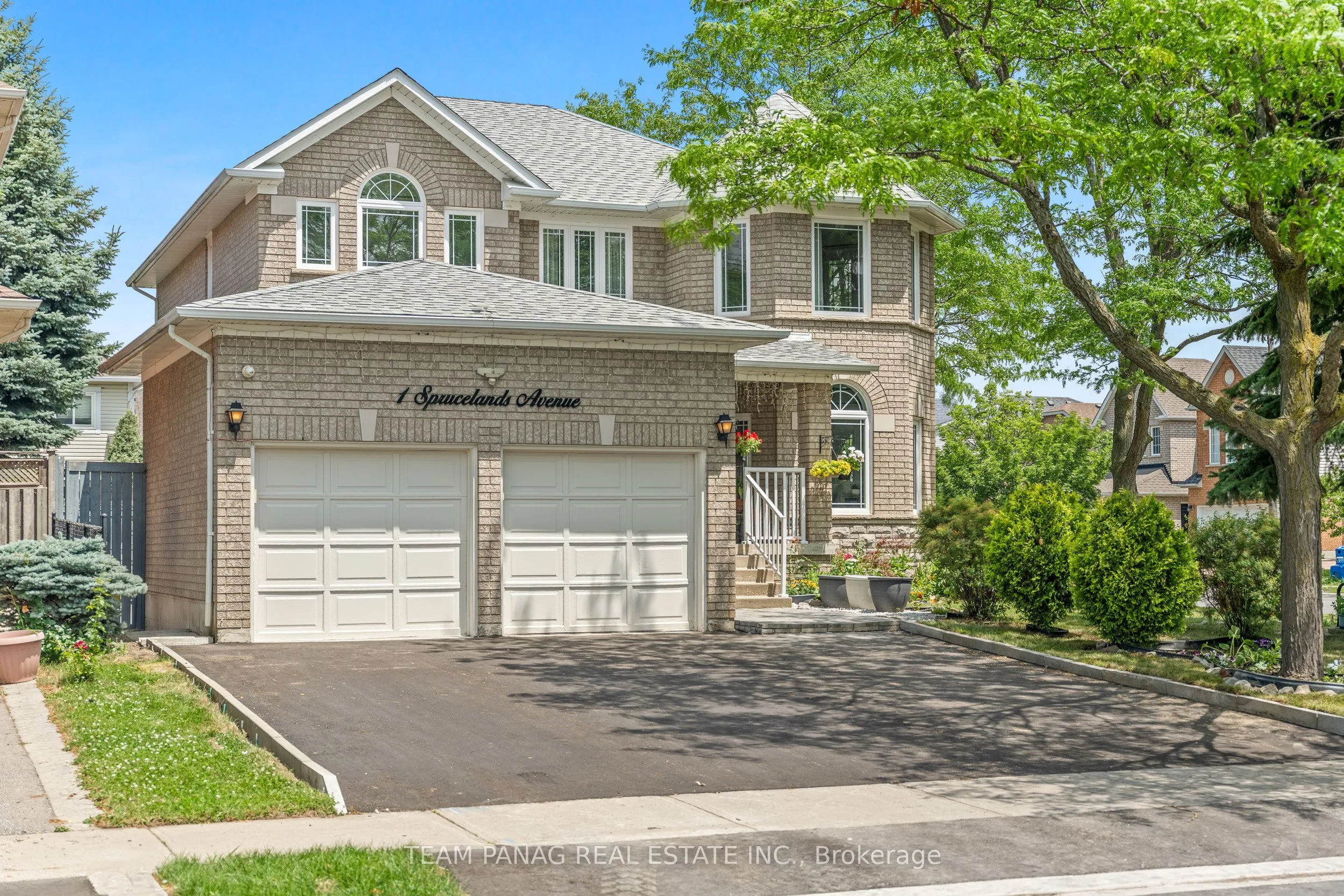 Detached Home For Sale | W13509120