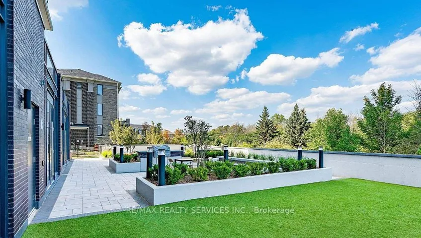 225 Veterans Drive 313, Brampton, ON L7A 0B6