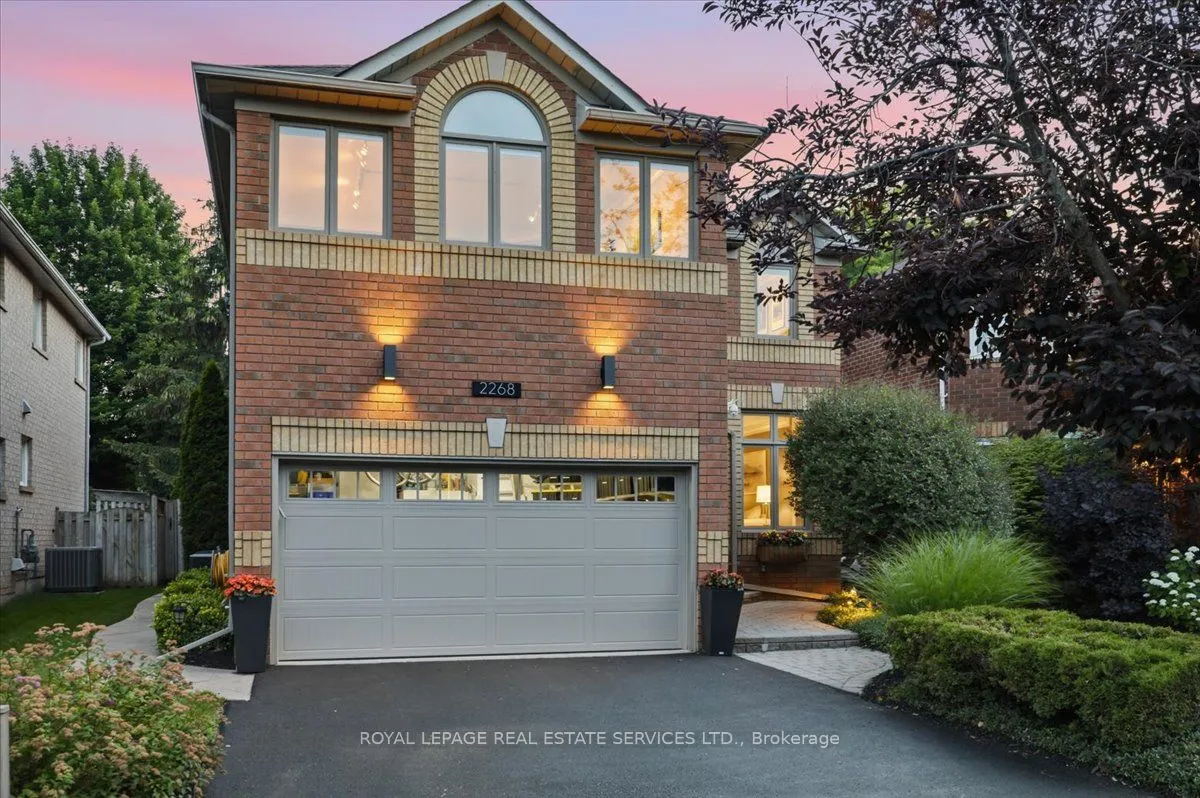 Detached Home For Sale | W13511504