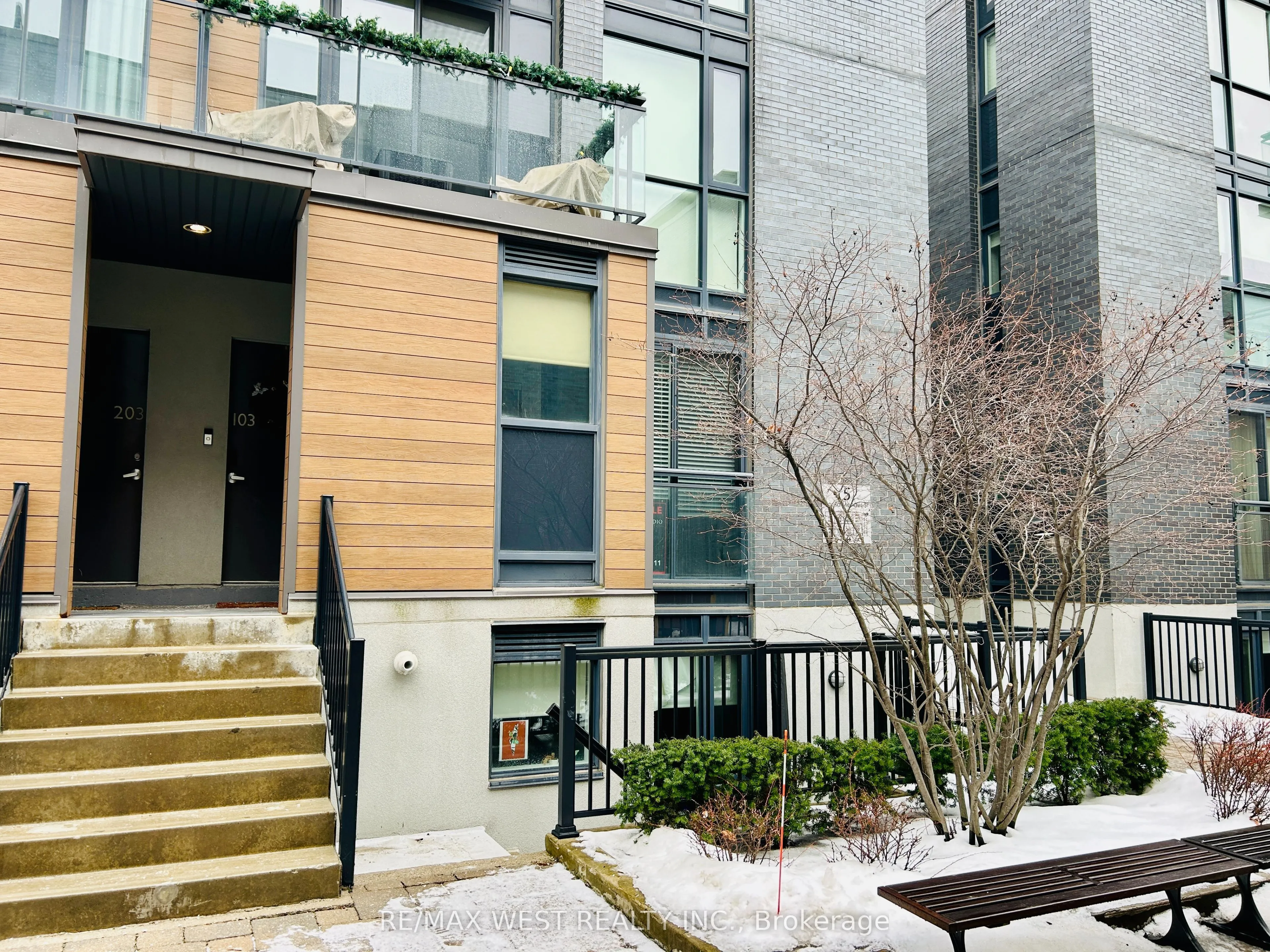 Property For Sale | W13513378