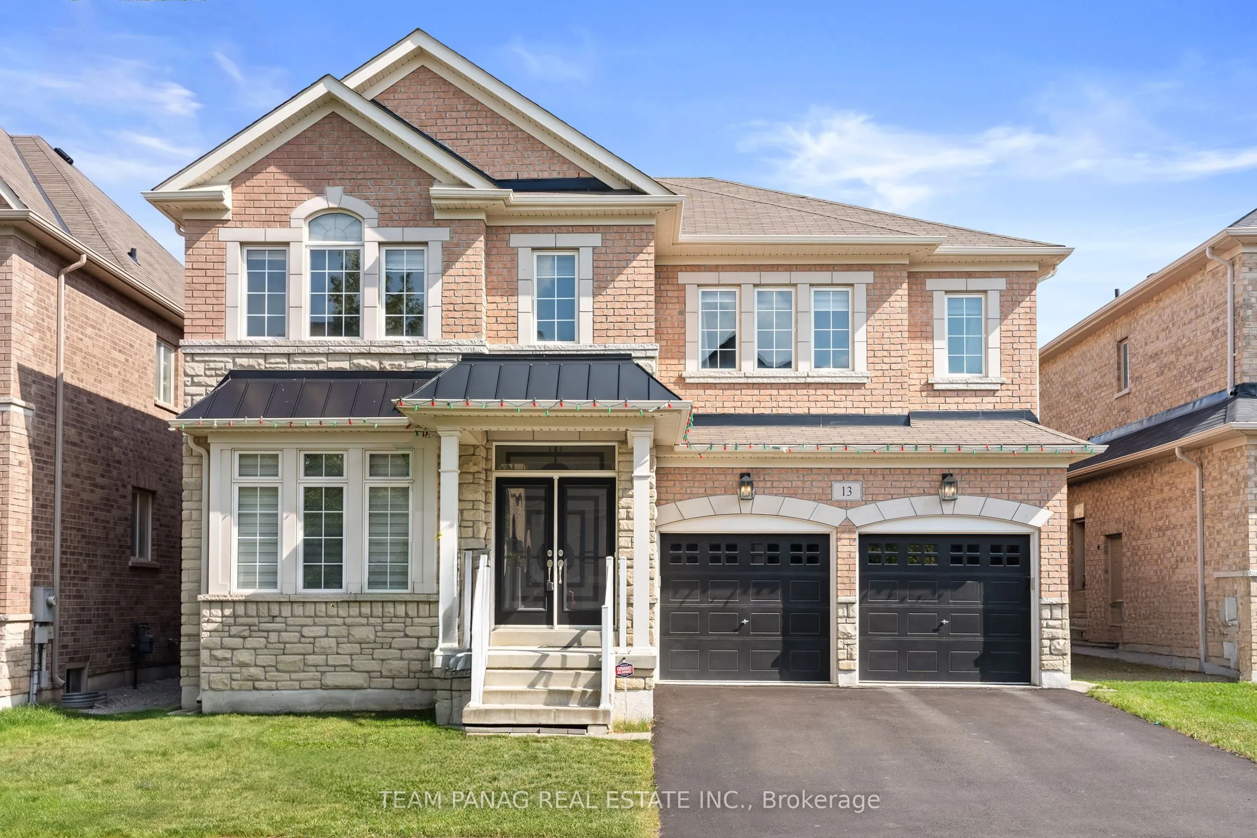 Detached Home For Sale | W13514136
