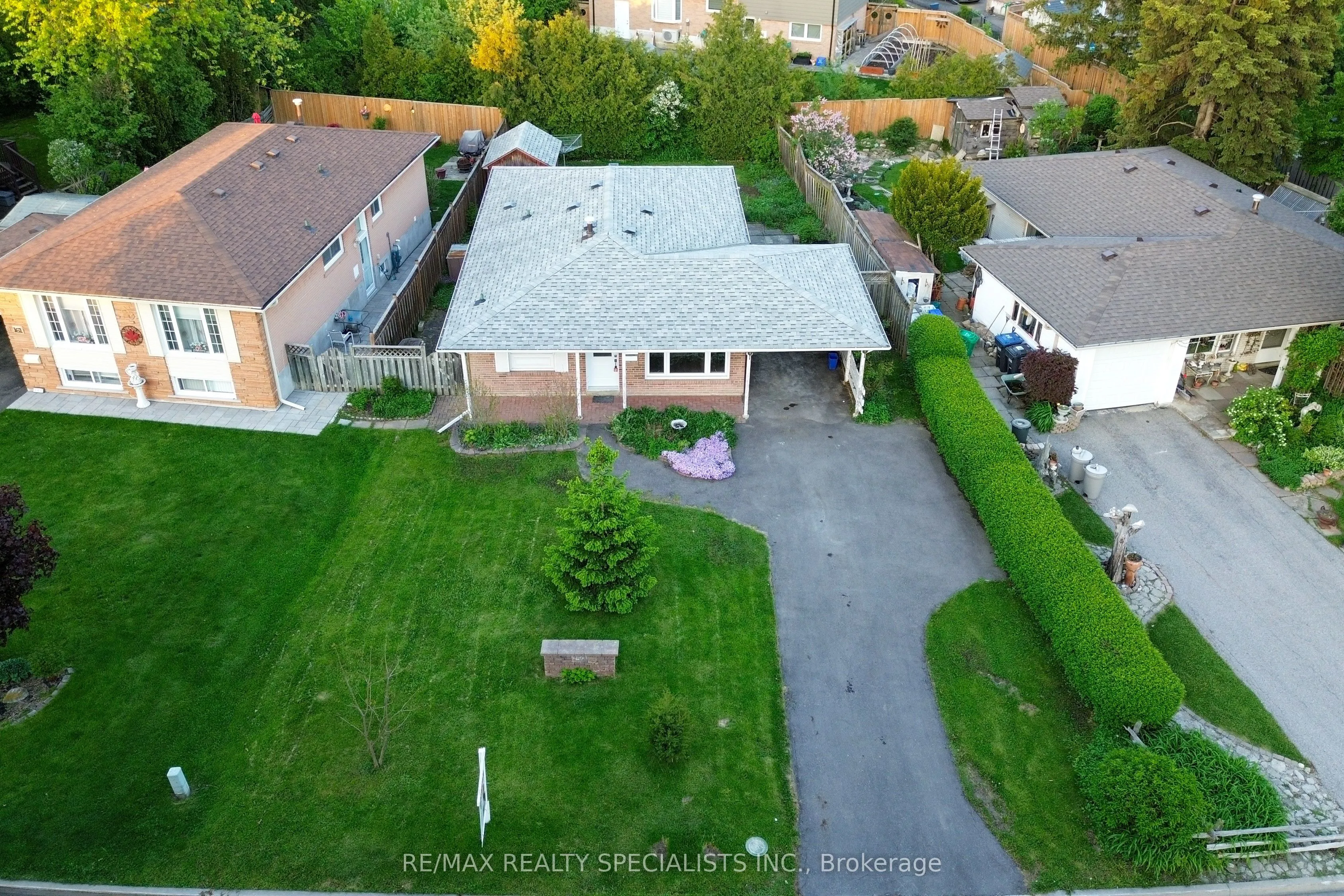 Detached Home For Sale | W13514310