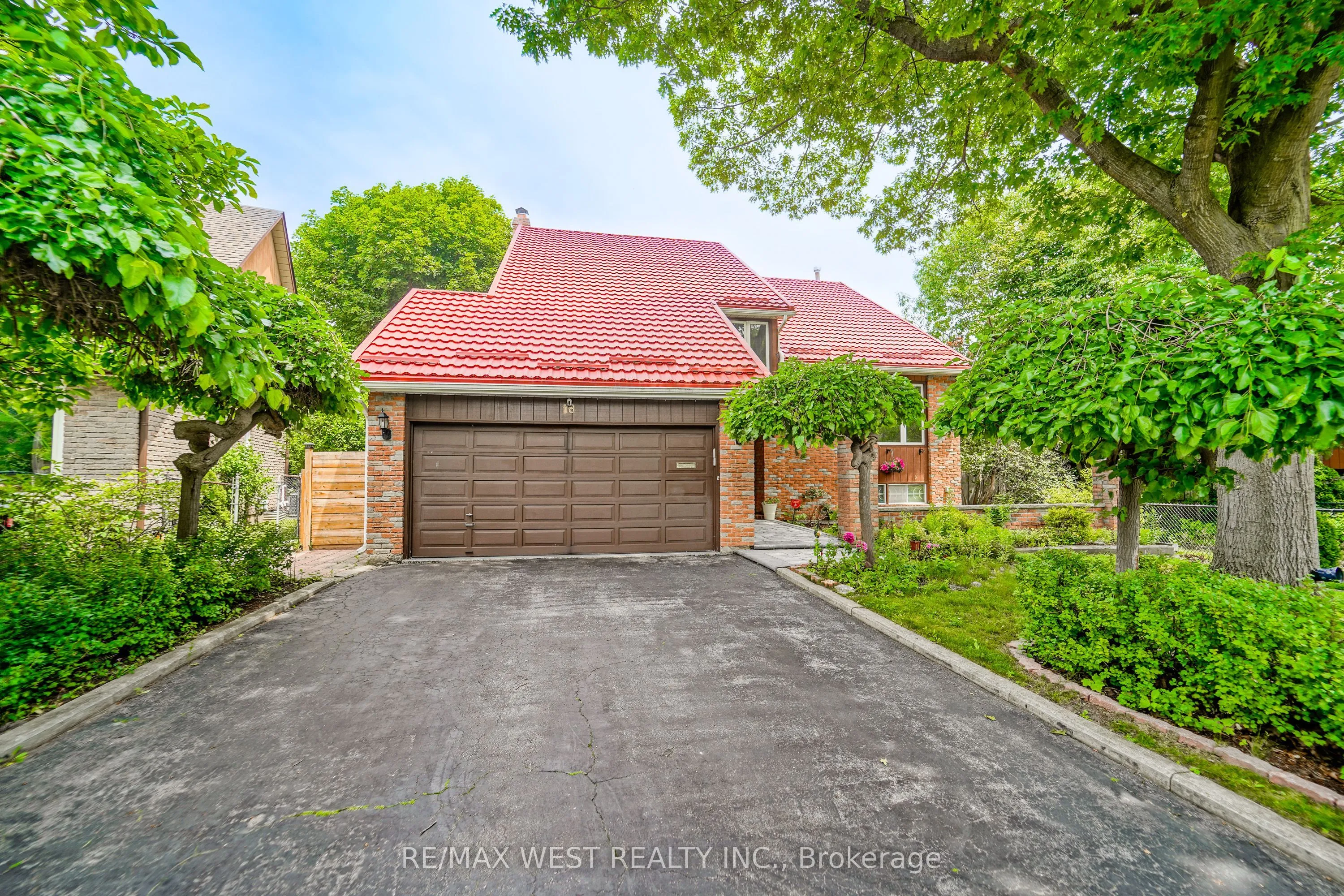 Detached Home For Sale | W13514366