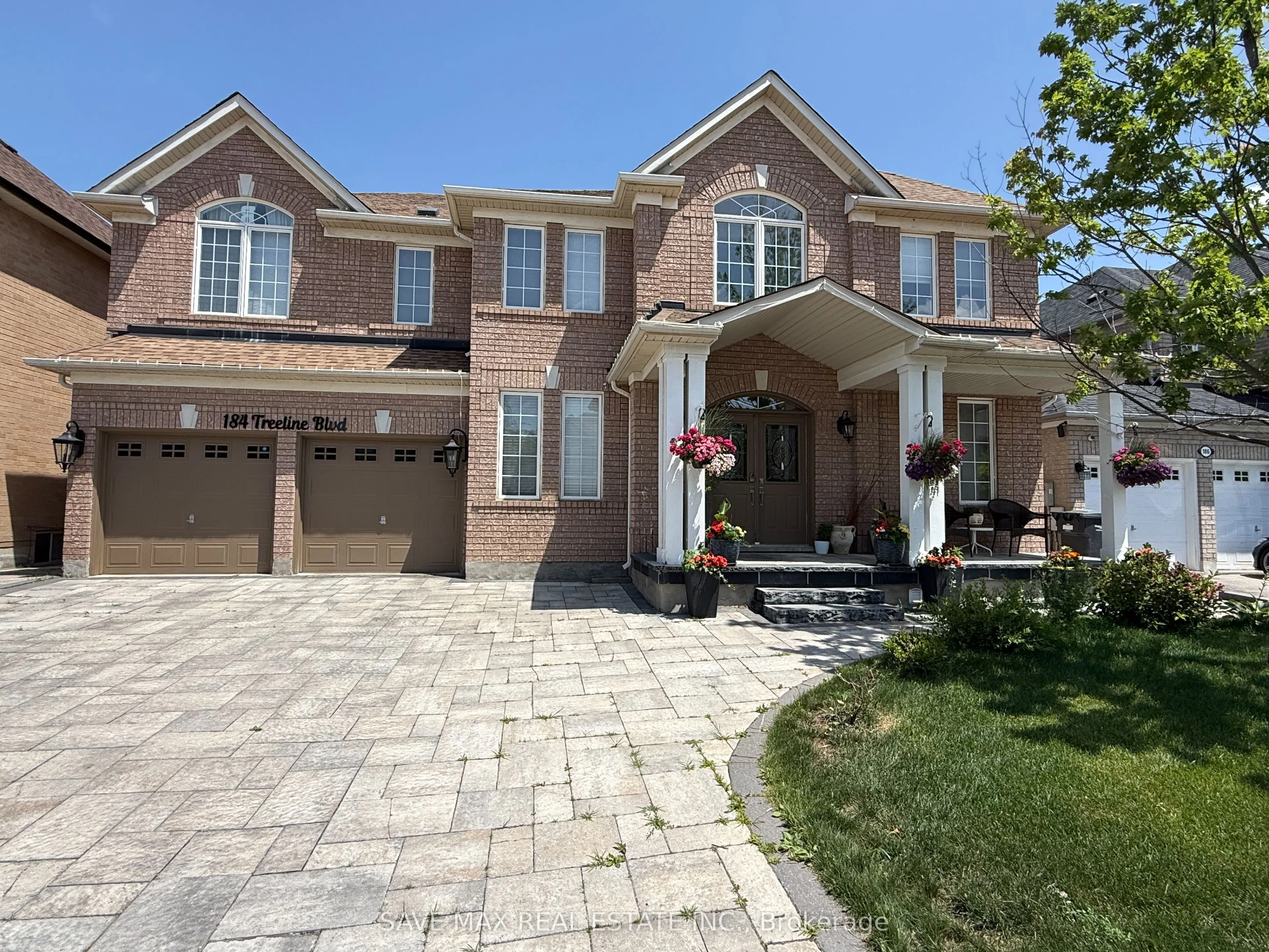 Detached Home For Lease | W13514414