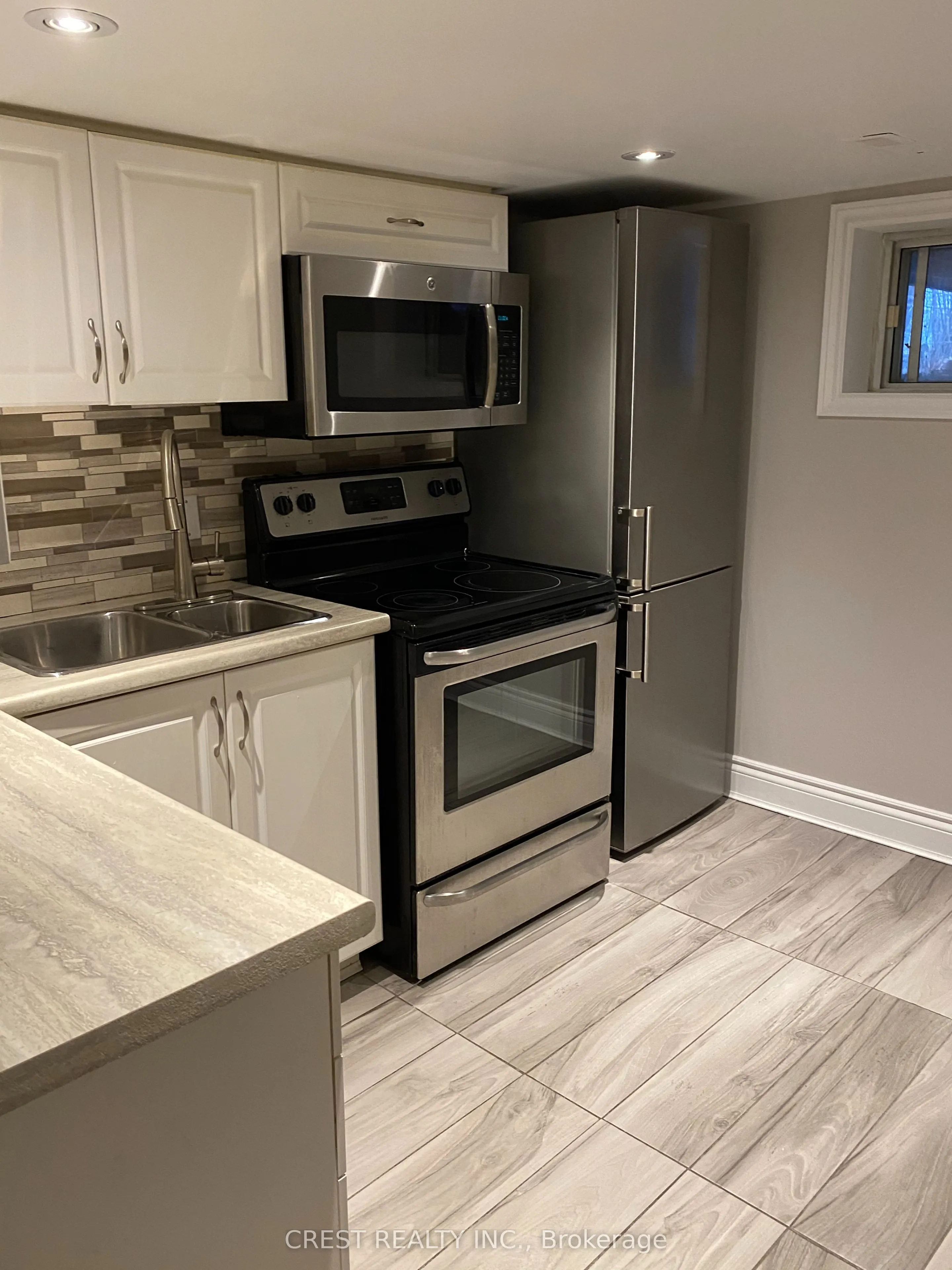Detached Home For Lease | W13514552