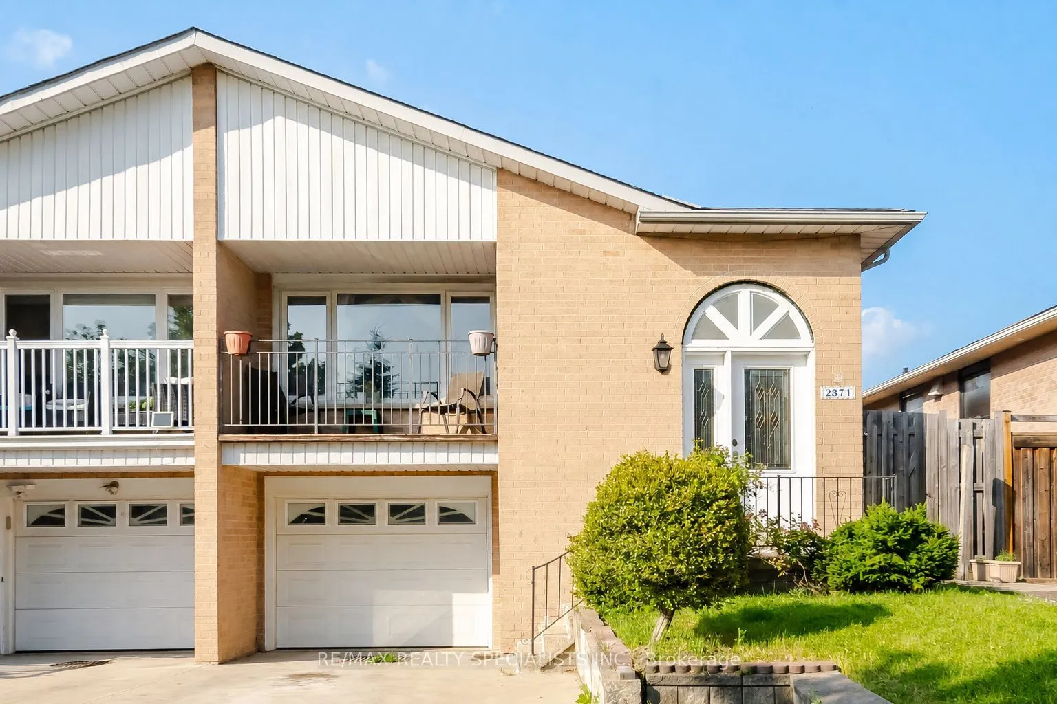Semi-Detached Home For Sale | W13515394