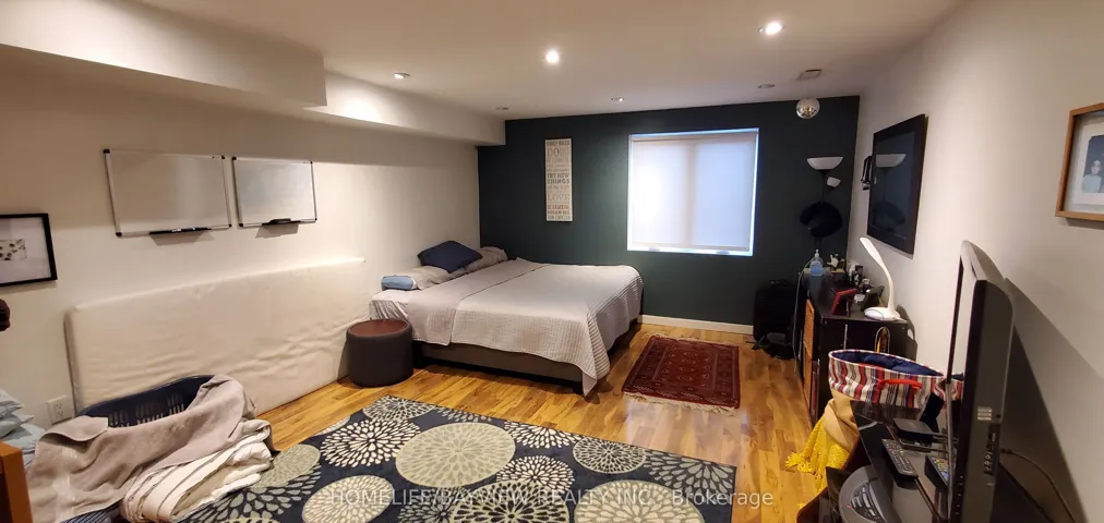 249 Wincott Drive, Toronto W09, ON M9R 2R6