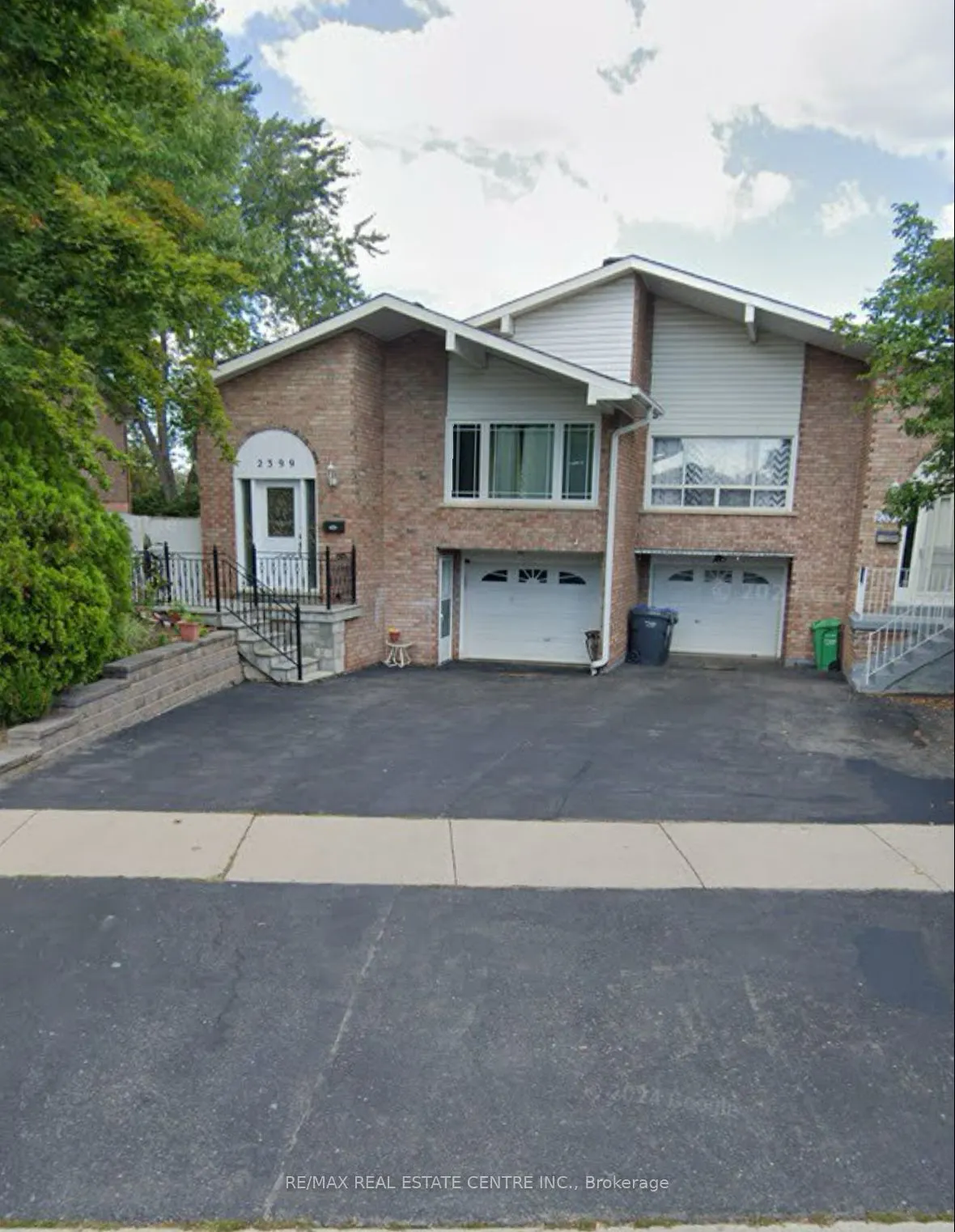 Semi-Detached Home For Lease | W13522814
