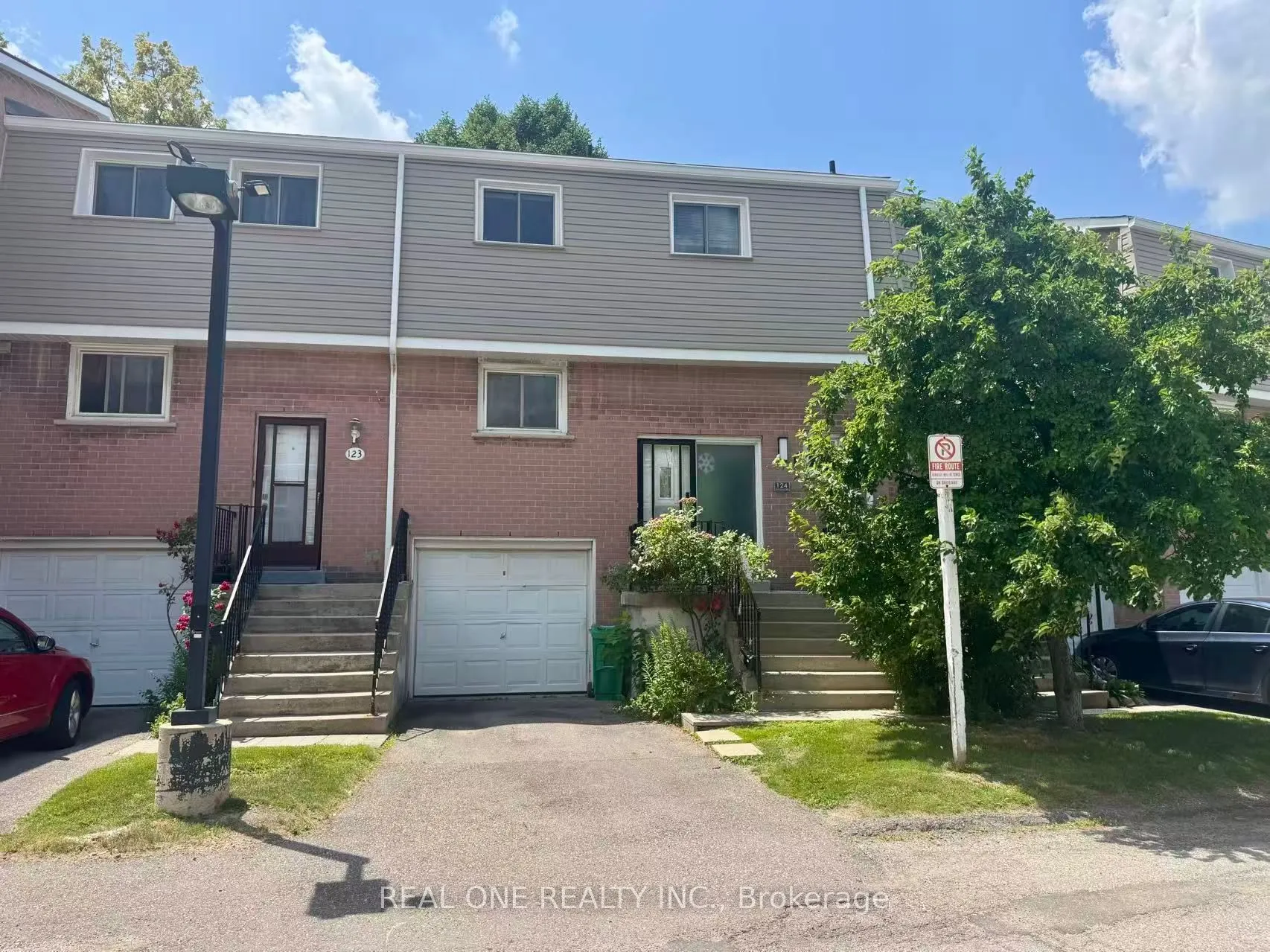 Property For Lease | W13522912
