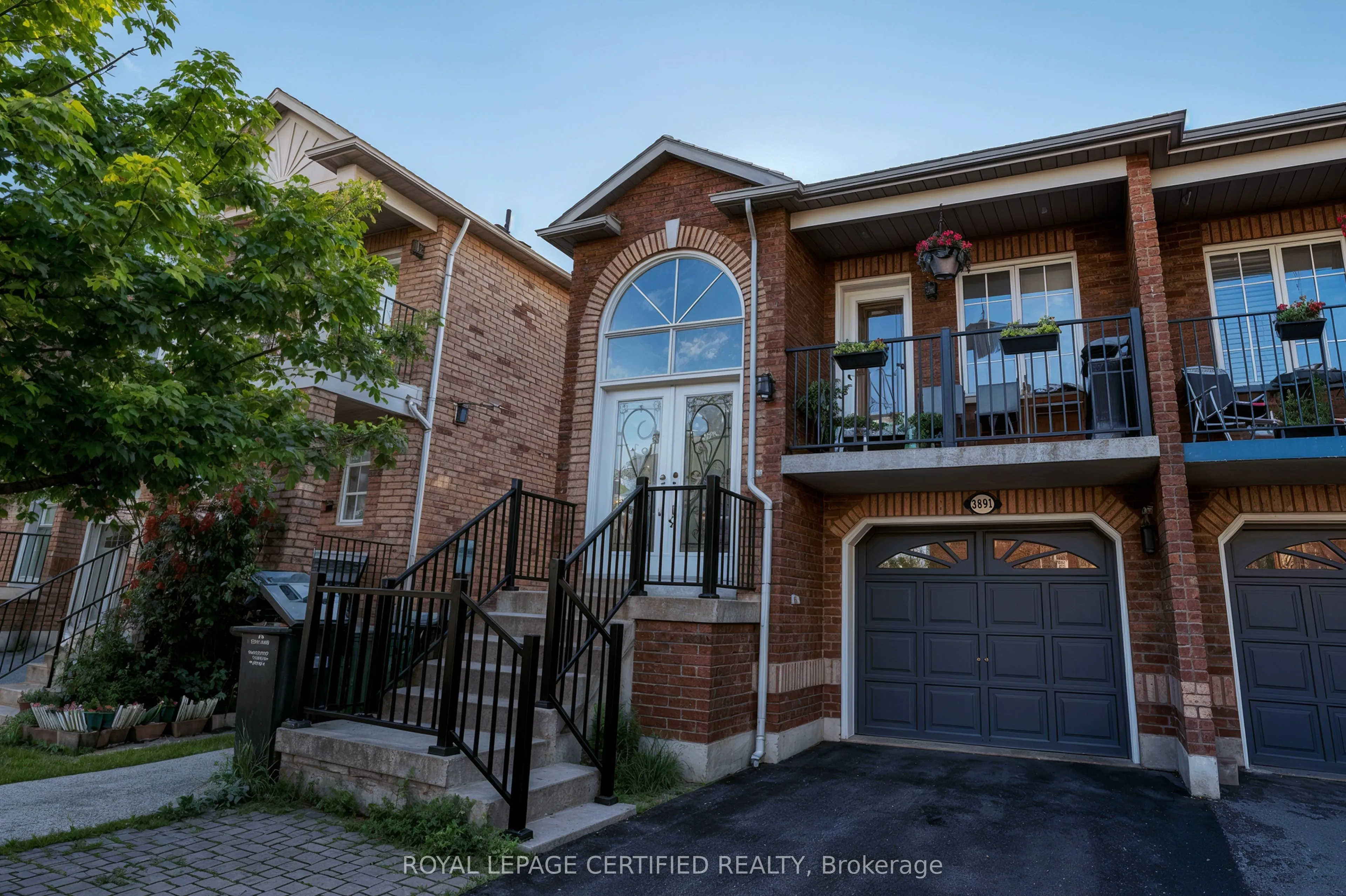 Semi-Detached Home For Sale | W13523590