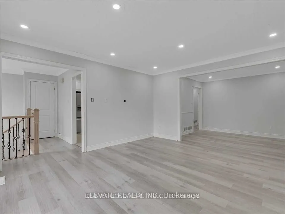 Semi-Detached Home For Lease | W13525504