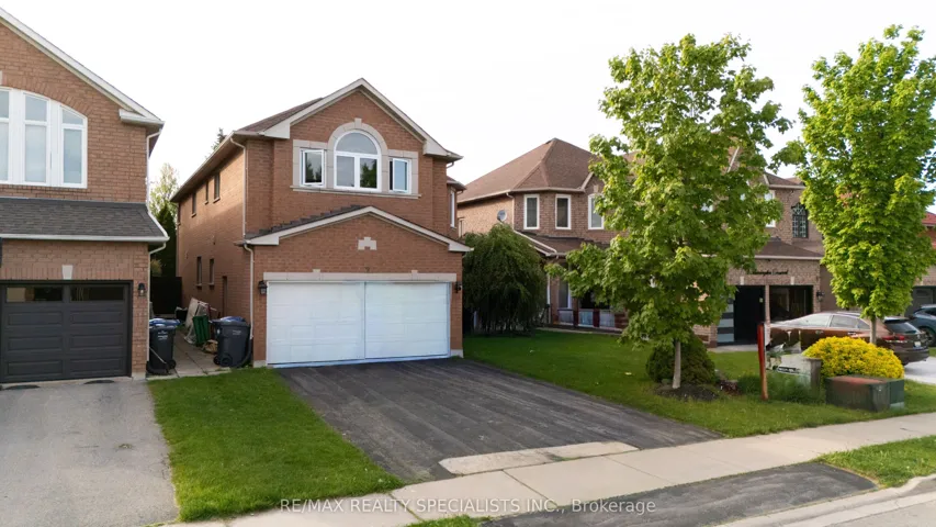 7 Banington Crescent, Brampton, ON L7A 1G4