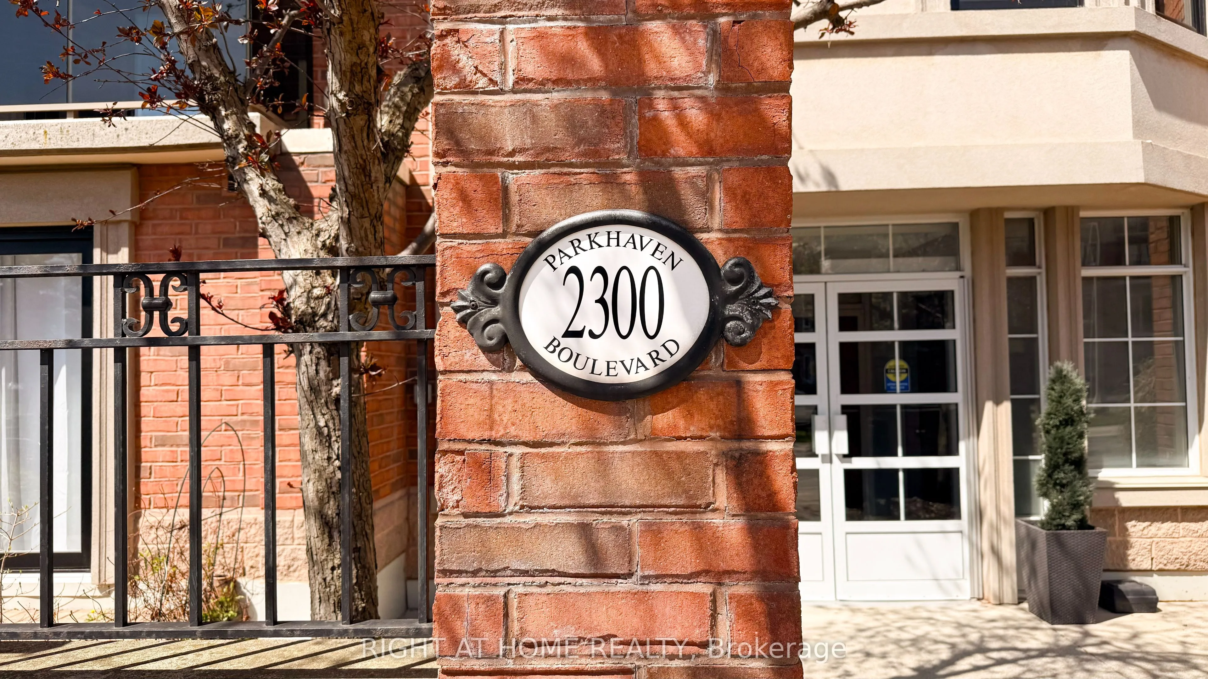Property For Sale | W13526846