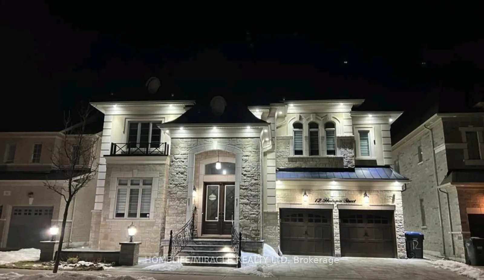 Detached Home For Lease | W13527208