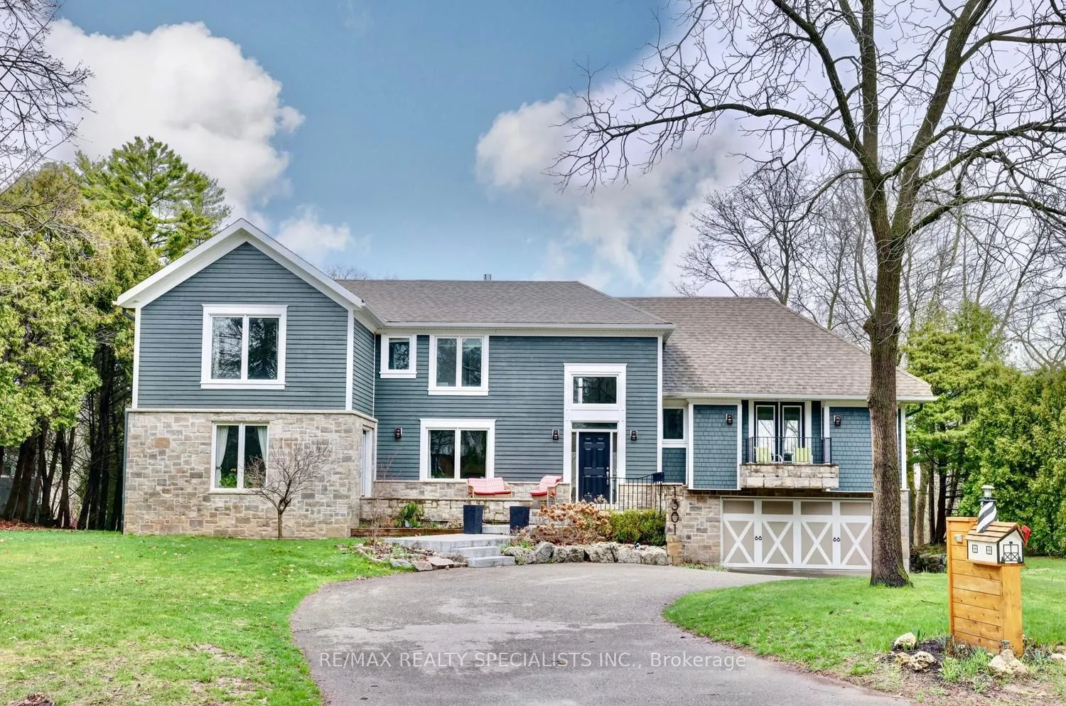 Detached Home For Sale | W13527862