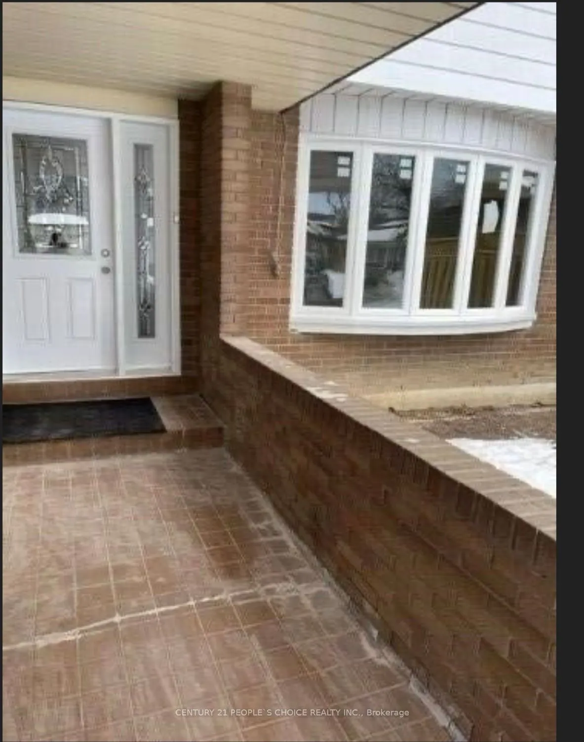 Detached Home For Lease | W13528852