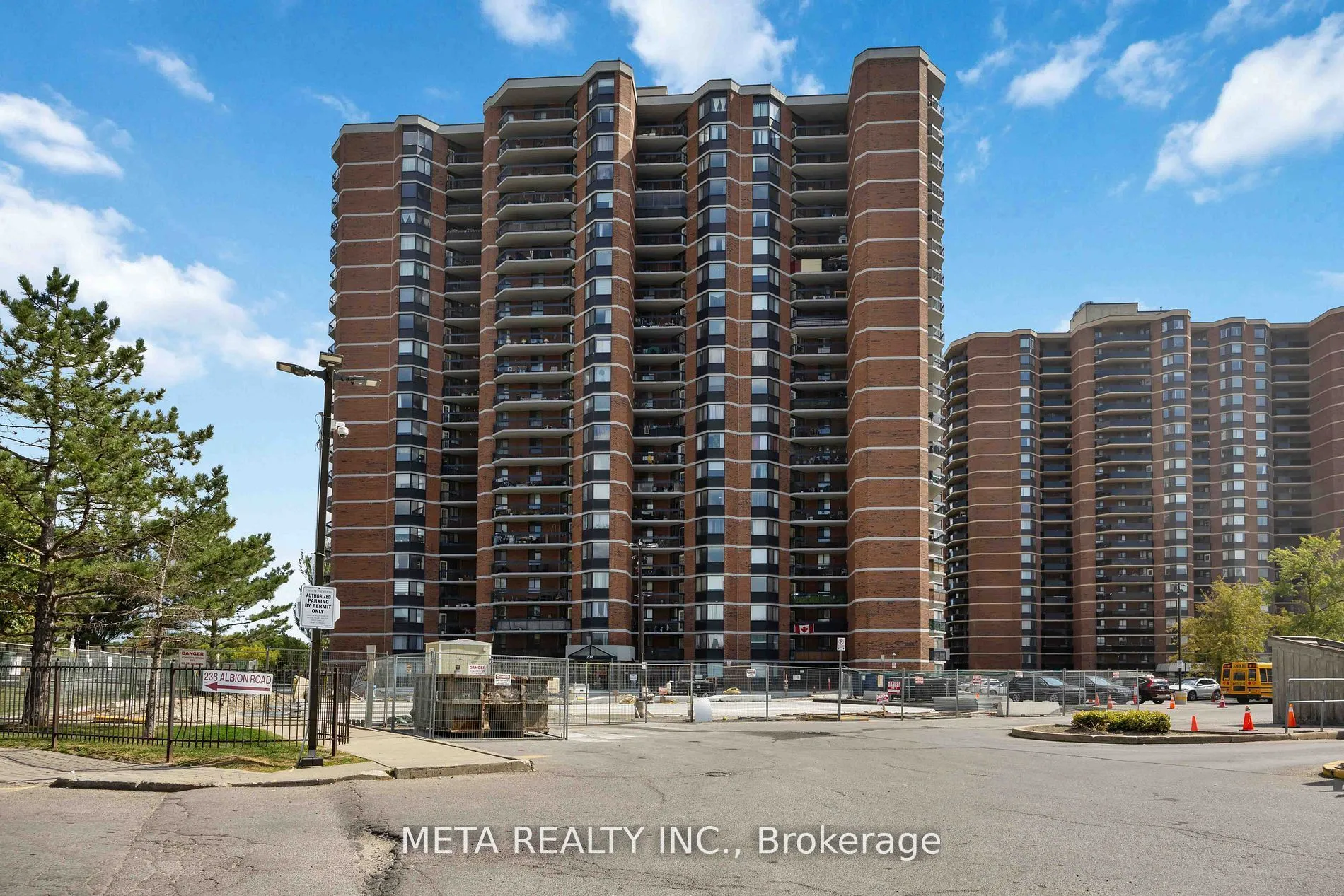 Property For Sale | W13529582