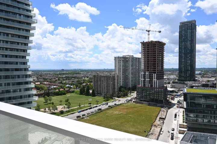 3900 Confederation Parkway 1405, Mississauga, ON L5B 0M3