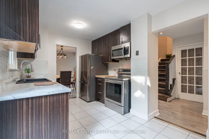 23 Judith Crescent, Brampton, ON L6S 3J3
