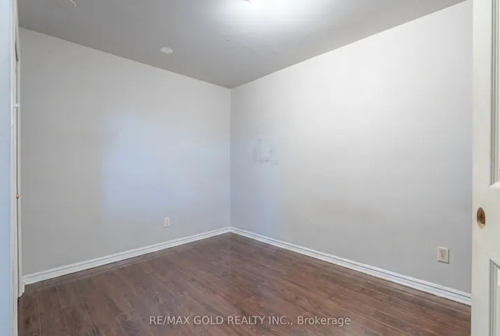 23 Judith Crescent, Brampton, ON L6S 3J3