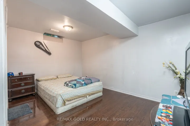 23 Judith Crescent, Brampton, ON L6S 3J3