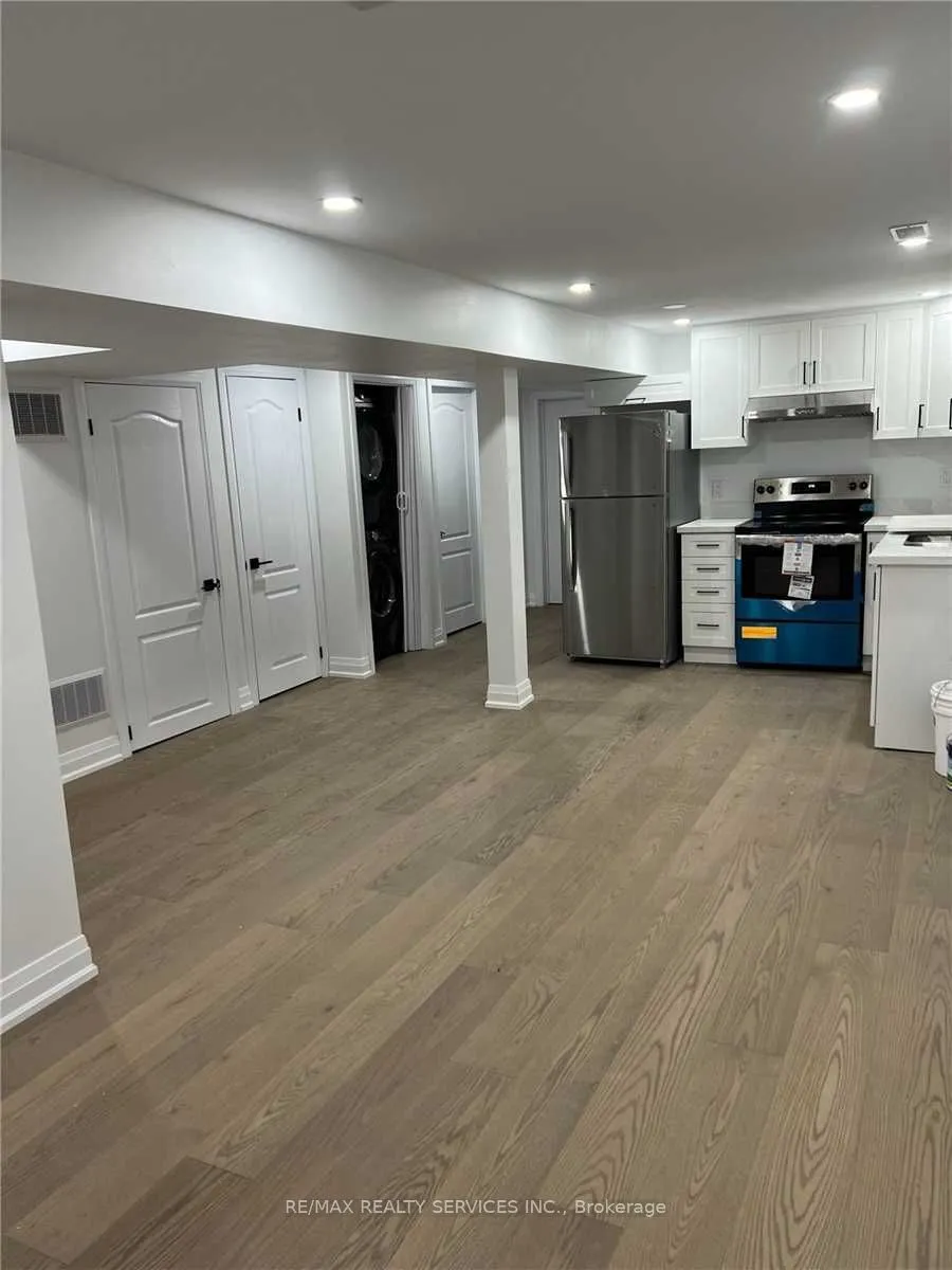 Detached Home For Lease | W13530020