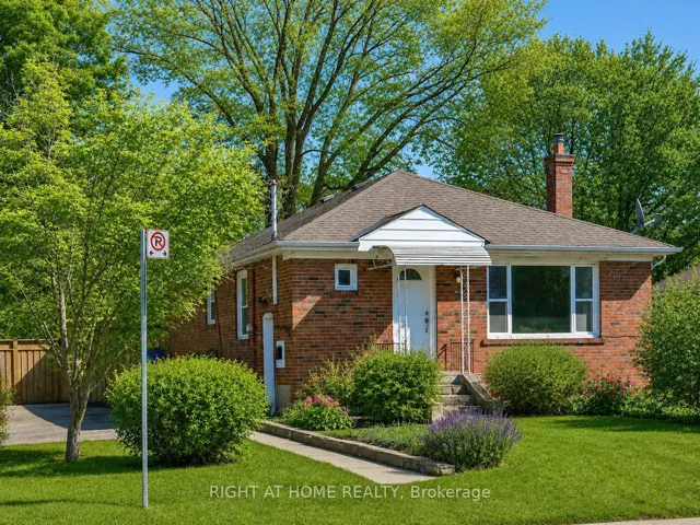 48 Loney Avenue, Toronto W05, ON M3L 1E9