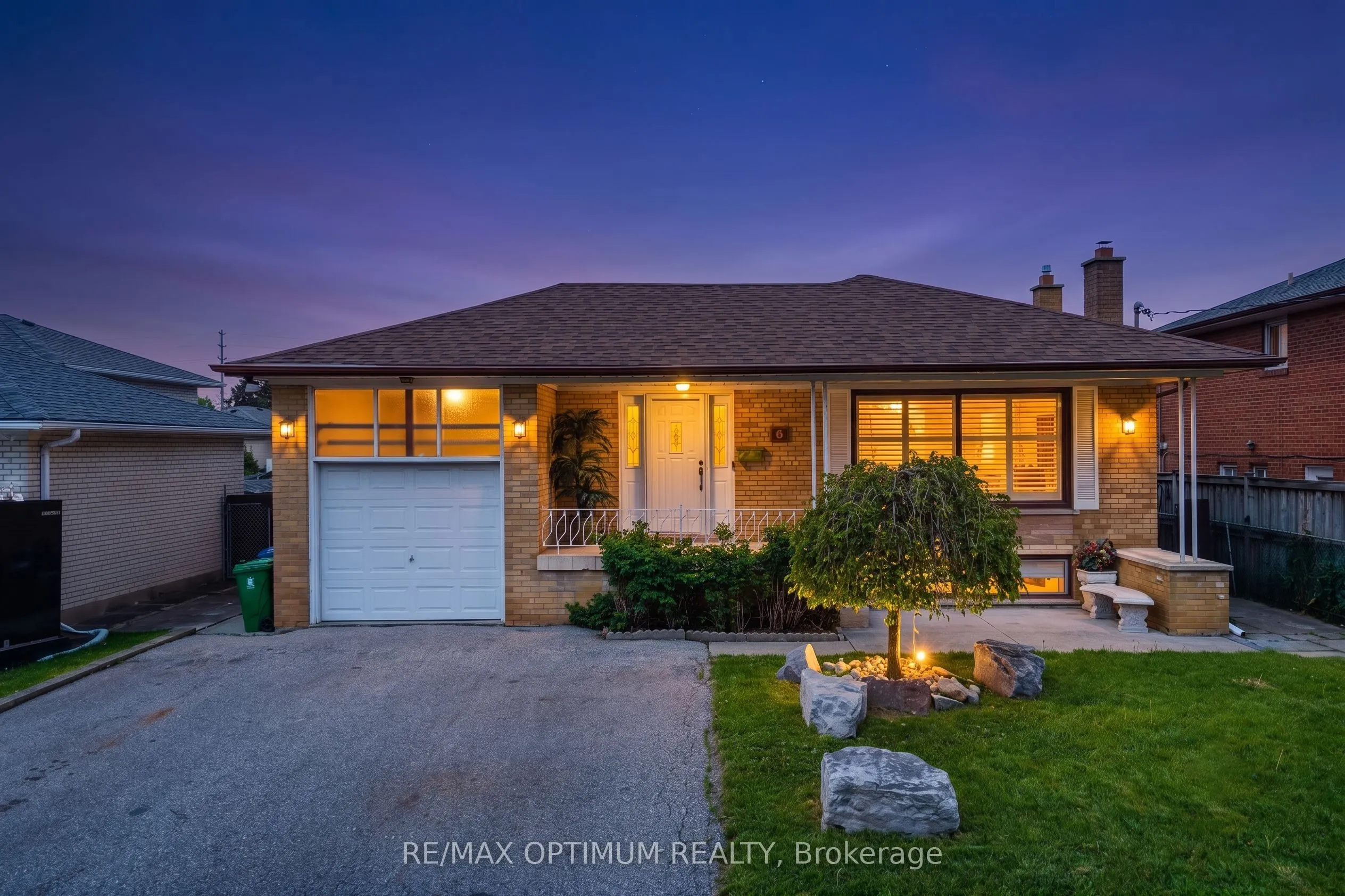 Detached Home For Sale | W13531402