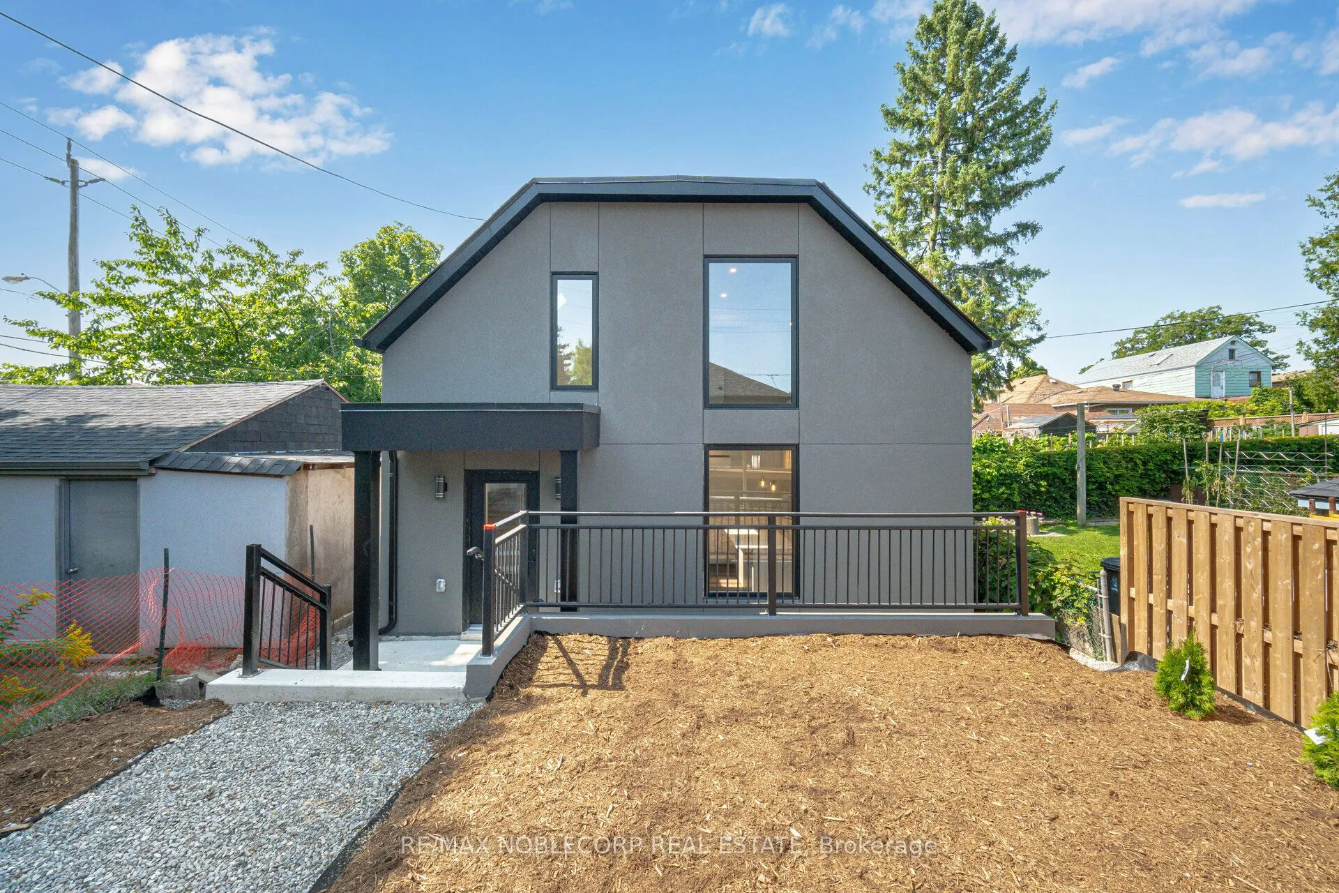 Detached Home For Lease | W13532488