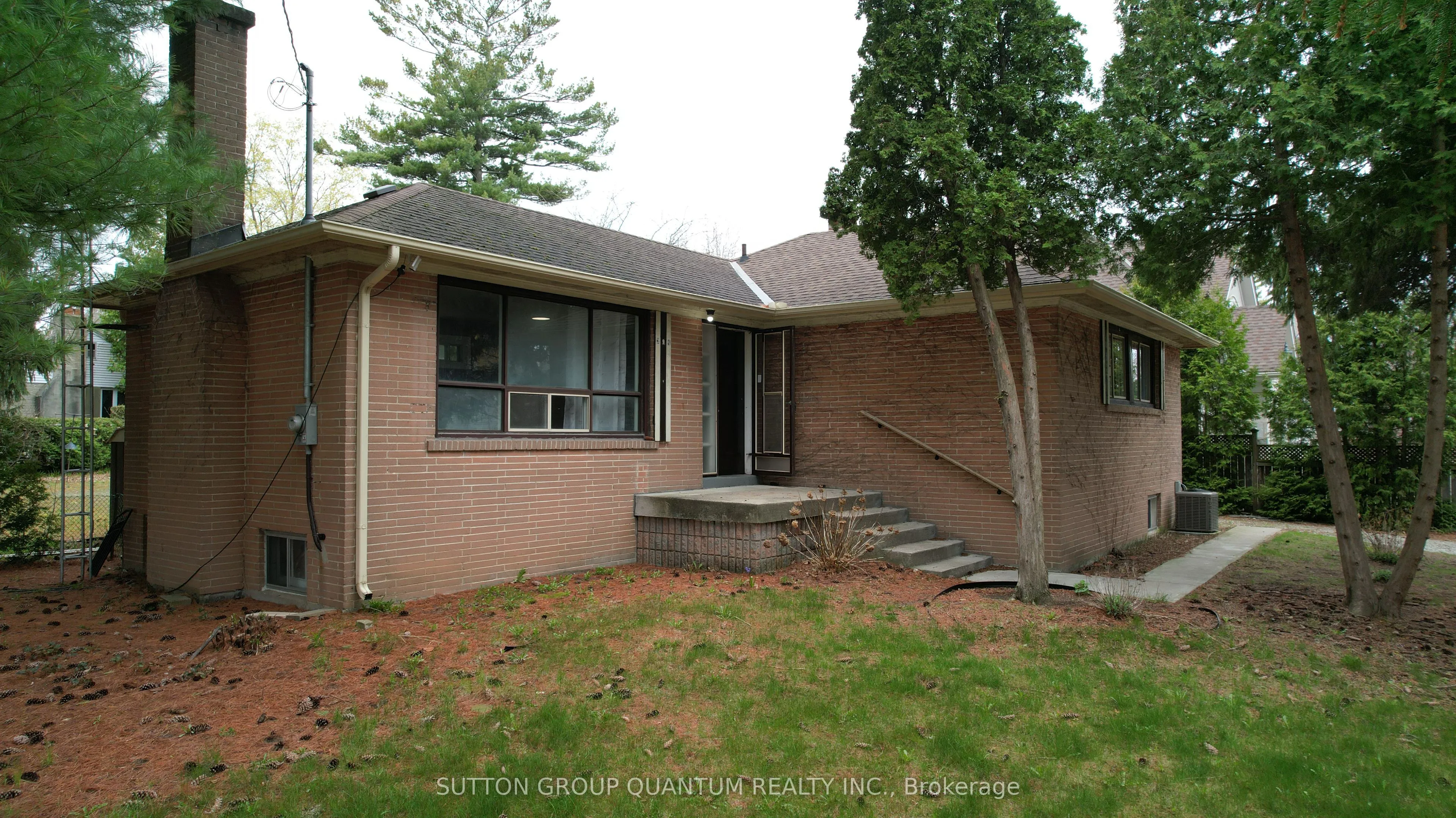 Detached Home For Sale | W13533690