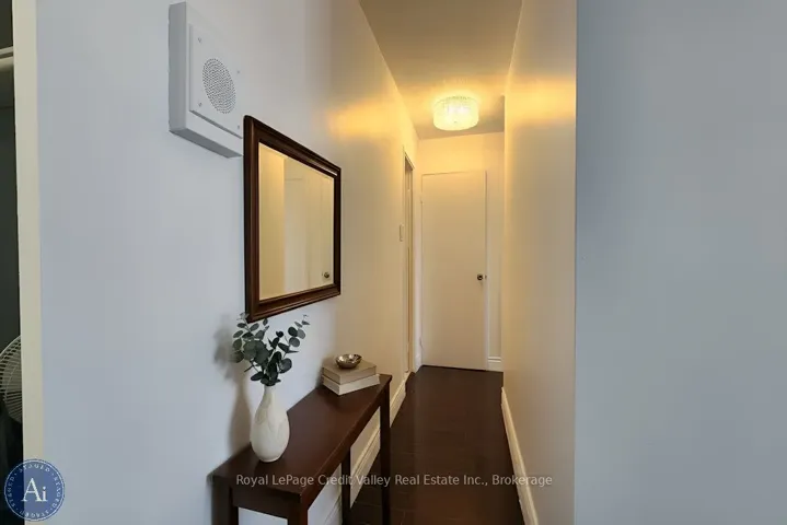 2835 Islington Avenue 209, Toronto W05, ON M9L 2K2