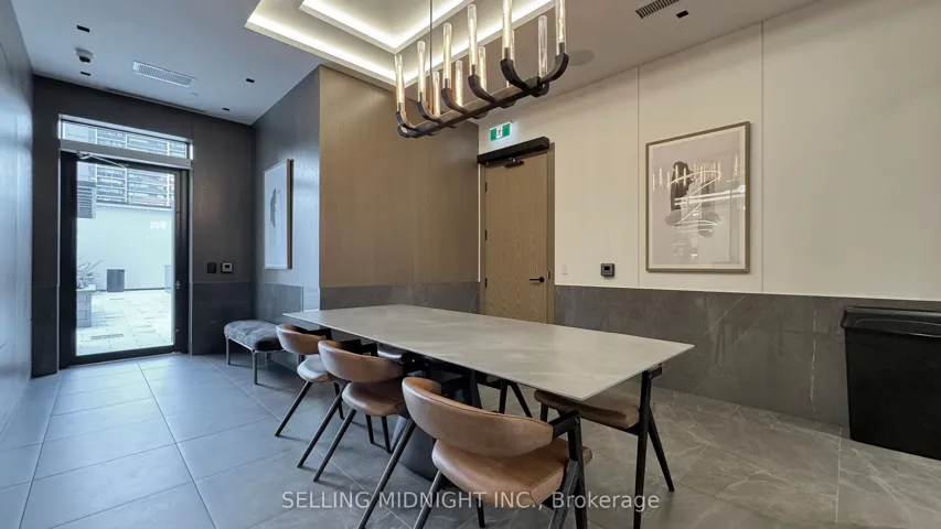 10 Eva Road 1105, Toronto W08, ON M9C 0B3