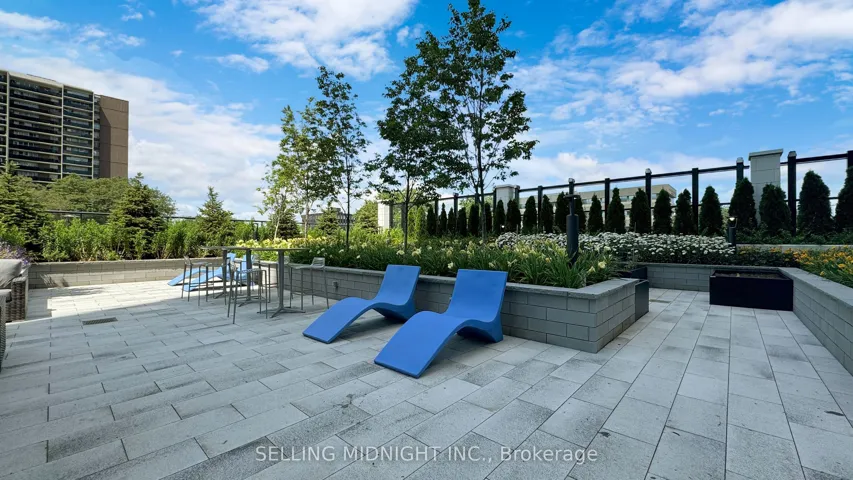 10 Eva Road 1105, Toronto W08, ON M9C 0B3