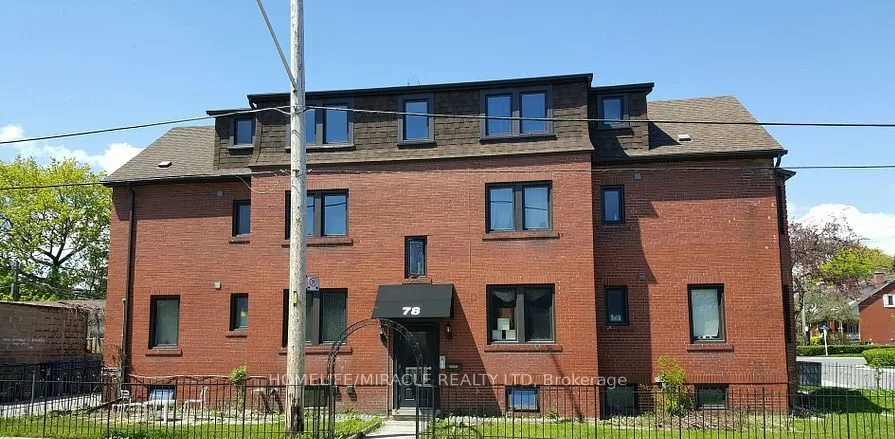 78 Fifth Street 4, Toronto W08, ON M8V 2Z3