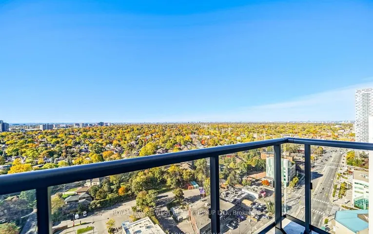 30 Samuel Wood Way, Toronto W08, ON M9B 0C9
