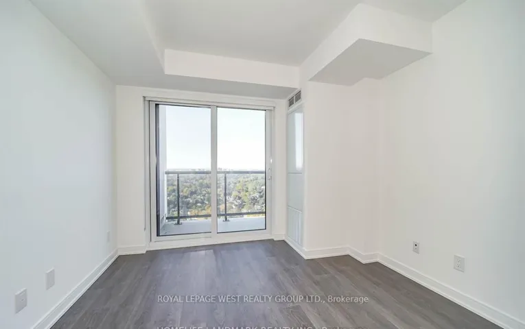 30 Samuel Wood Way, Toronto W08, ON M9B 0C9