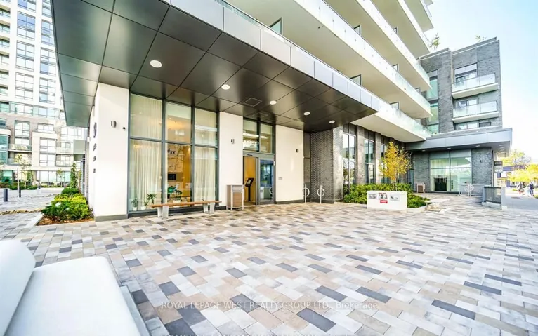 30 Samuel Wood Way, Toronto W08, ON M9B 0C9